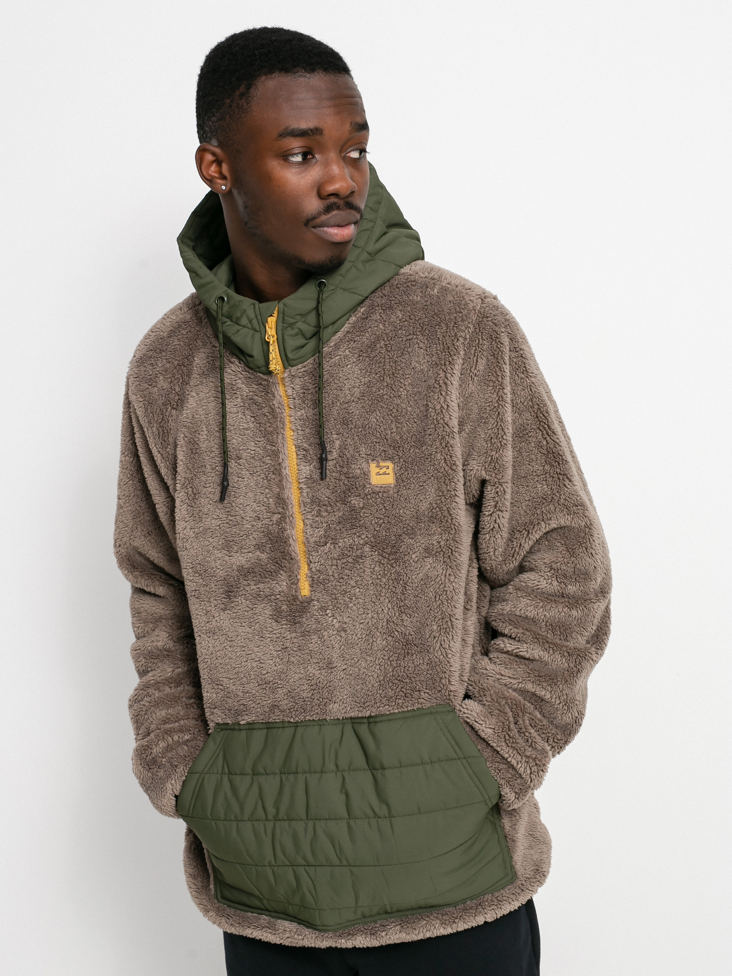 badger fleece pullover