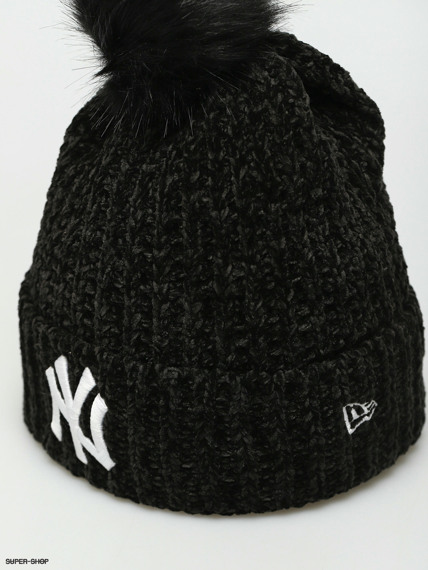 New Era Womens Winterized Bobble New York Yankees Beanie Wmn (black/white)