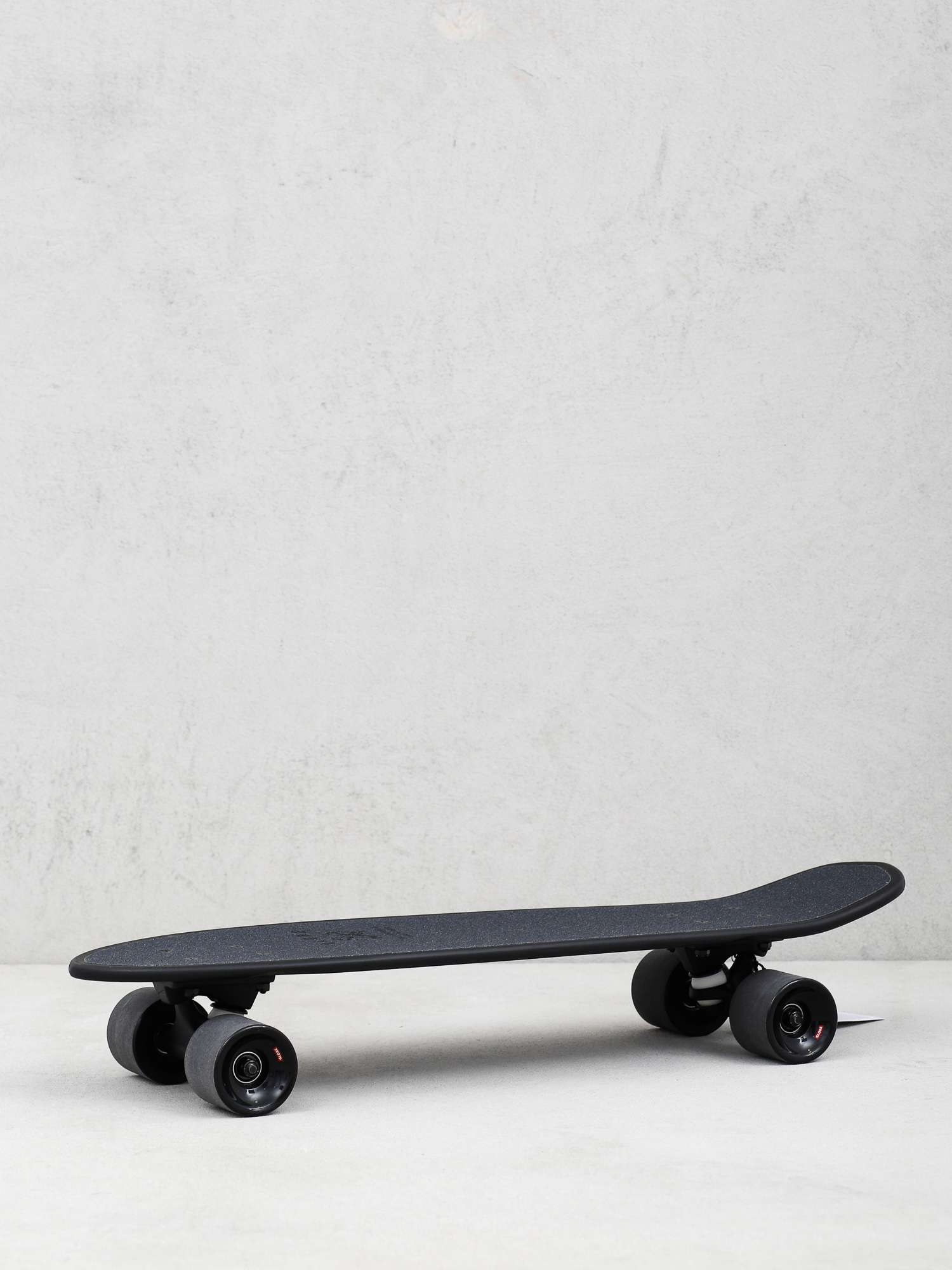 Globe Blazer Cruiser (black the f out)
