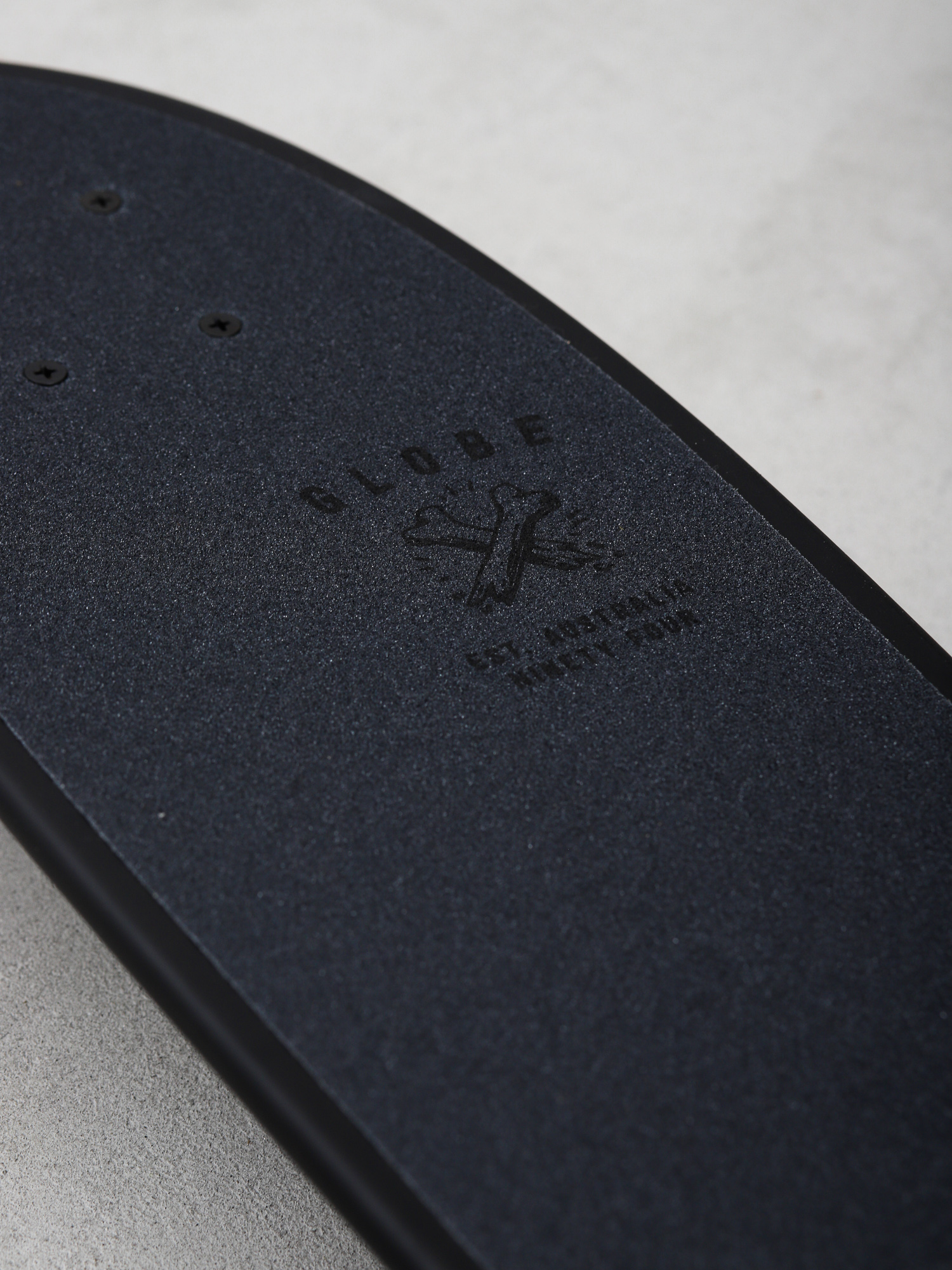 Globe Blazer Cruiser (black the f out)