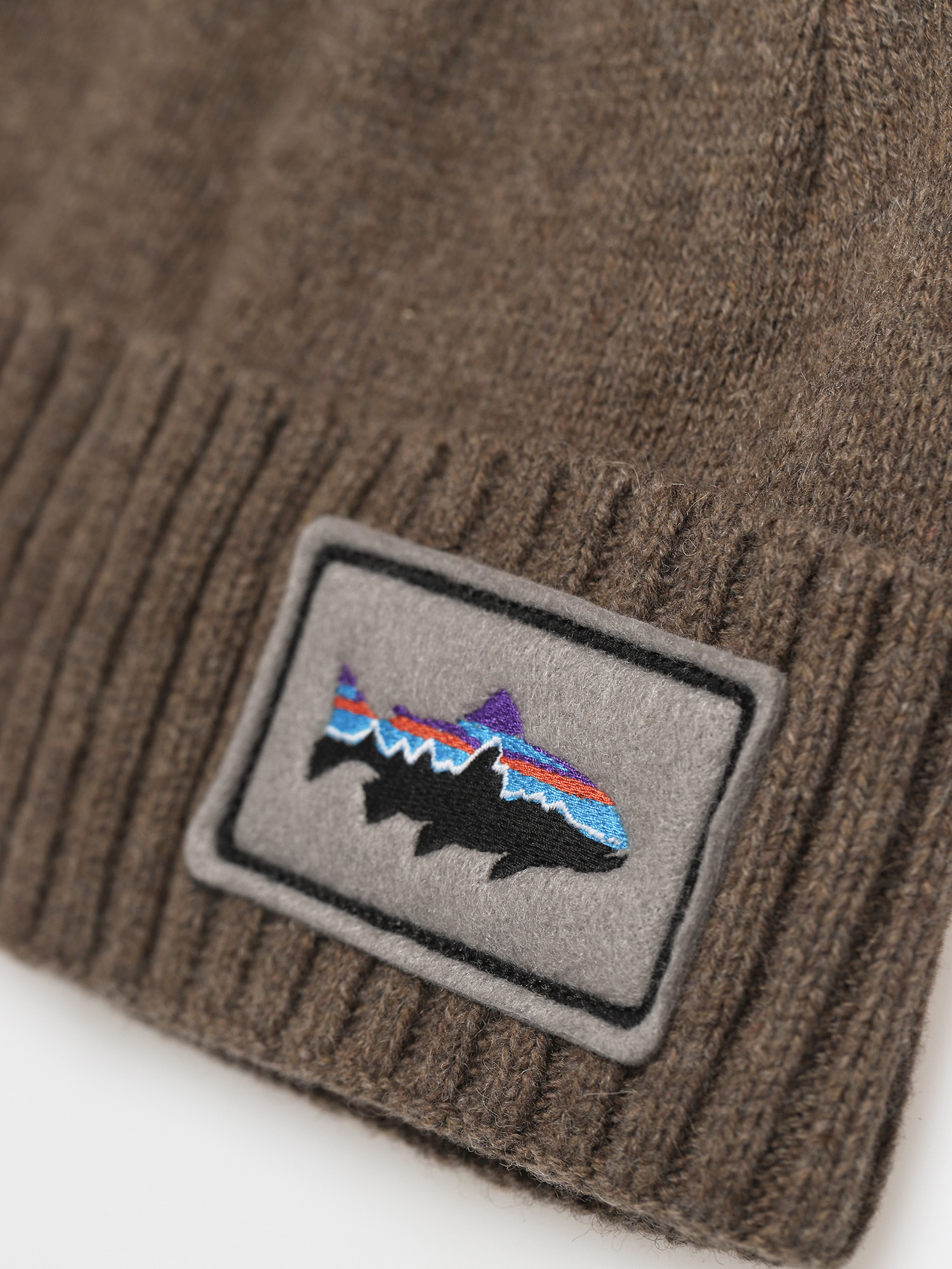 Patagonia Brodeo Beanie beige (fitz roy trout patch/ash tan)