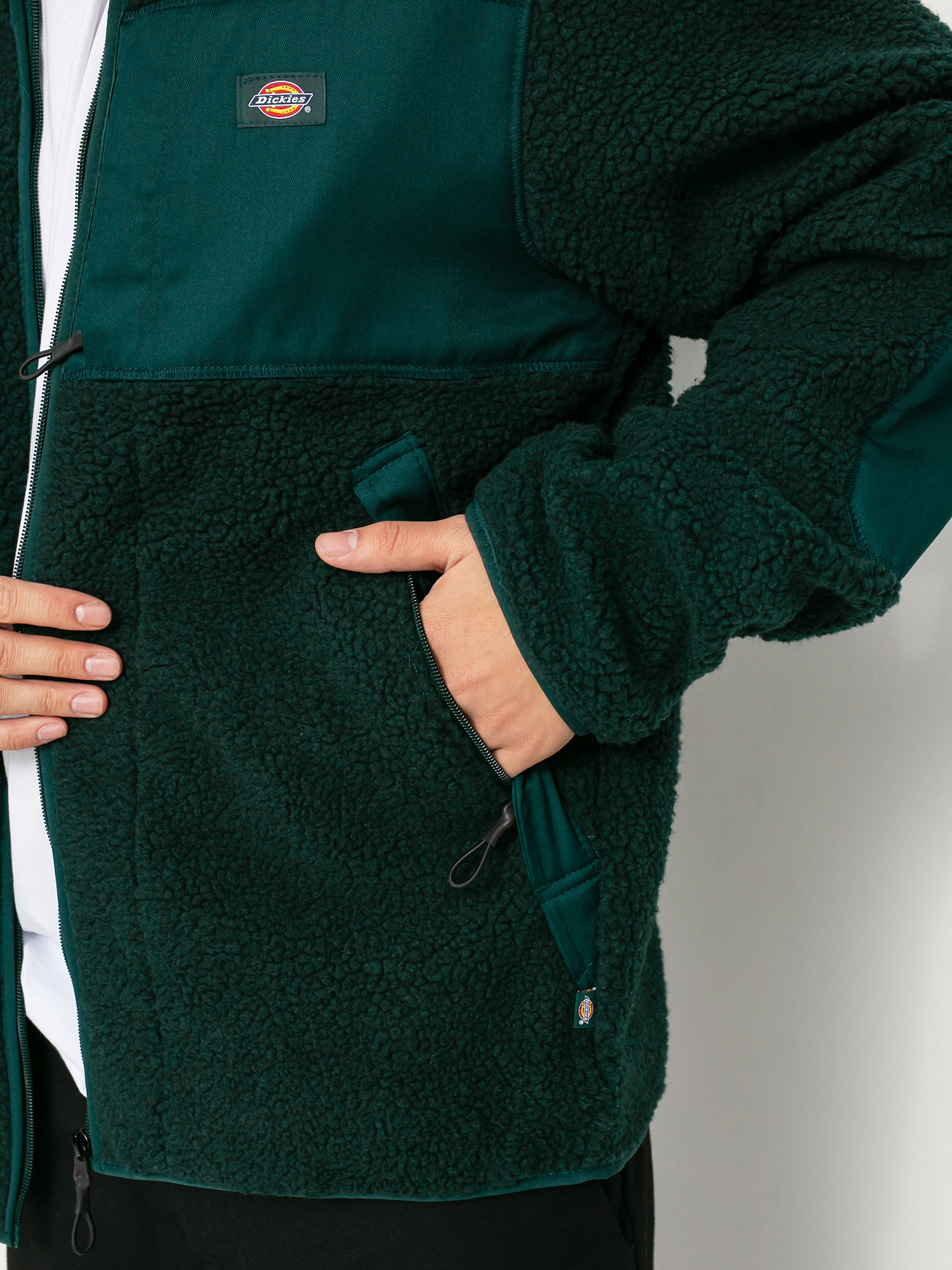 Mens Dickies Red Chute Sherpa Fleece  (ponderosa pine)