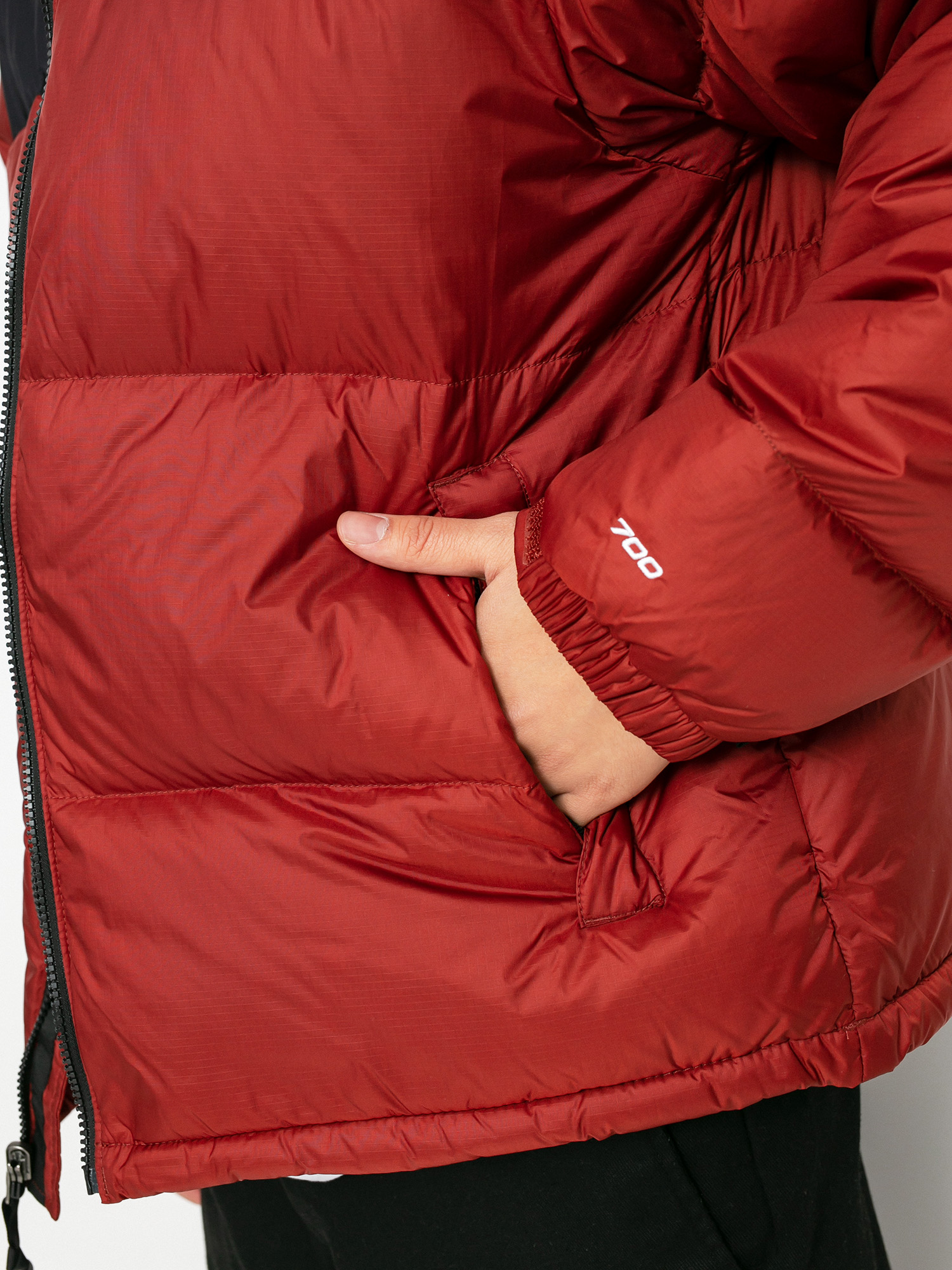 The North Face 1996 Retro Nuptse Jacket (brick house red)