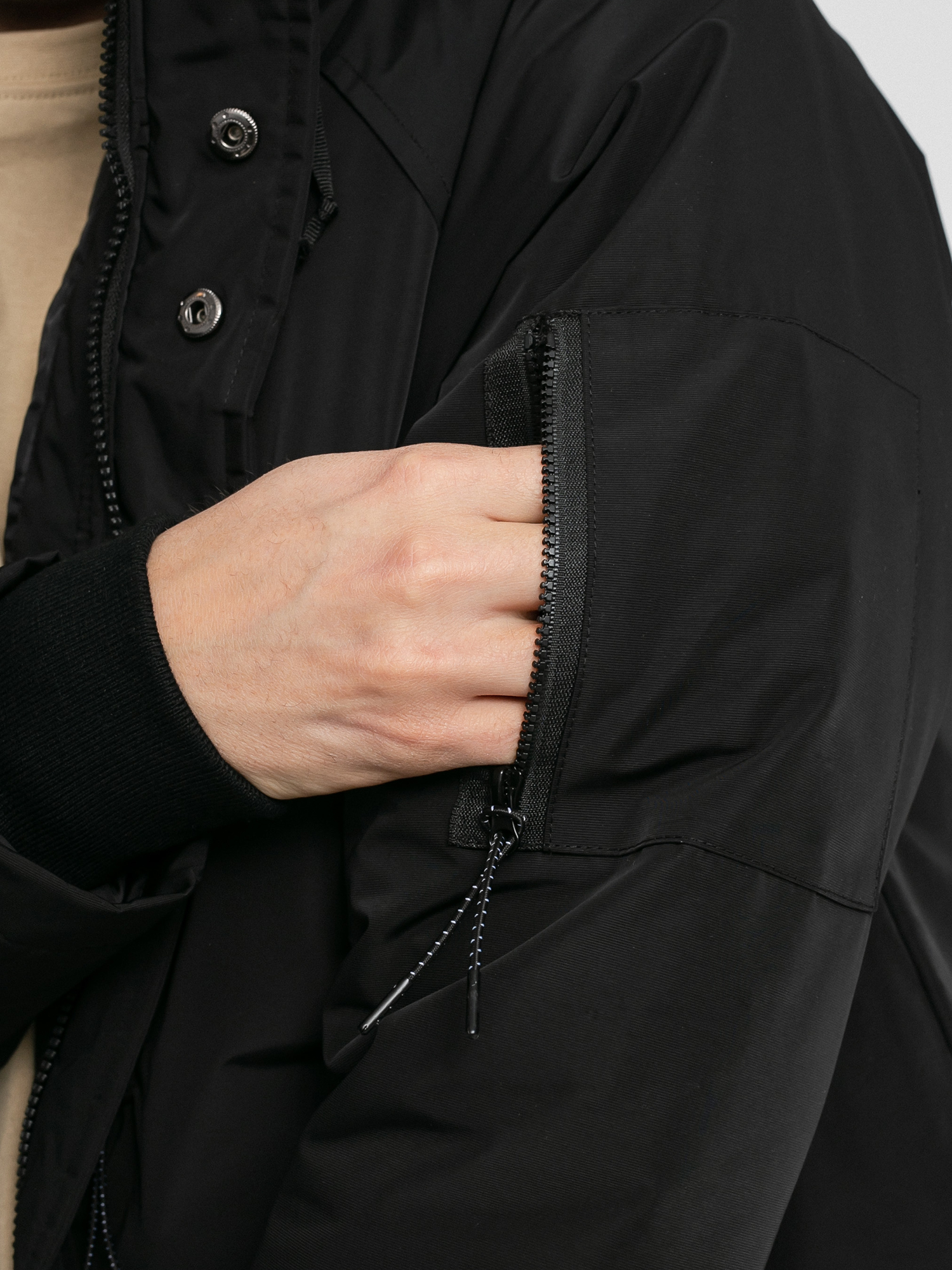 MassDnm Army Jacke (black)