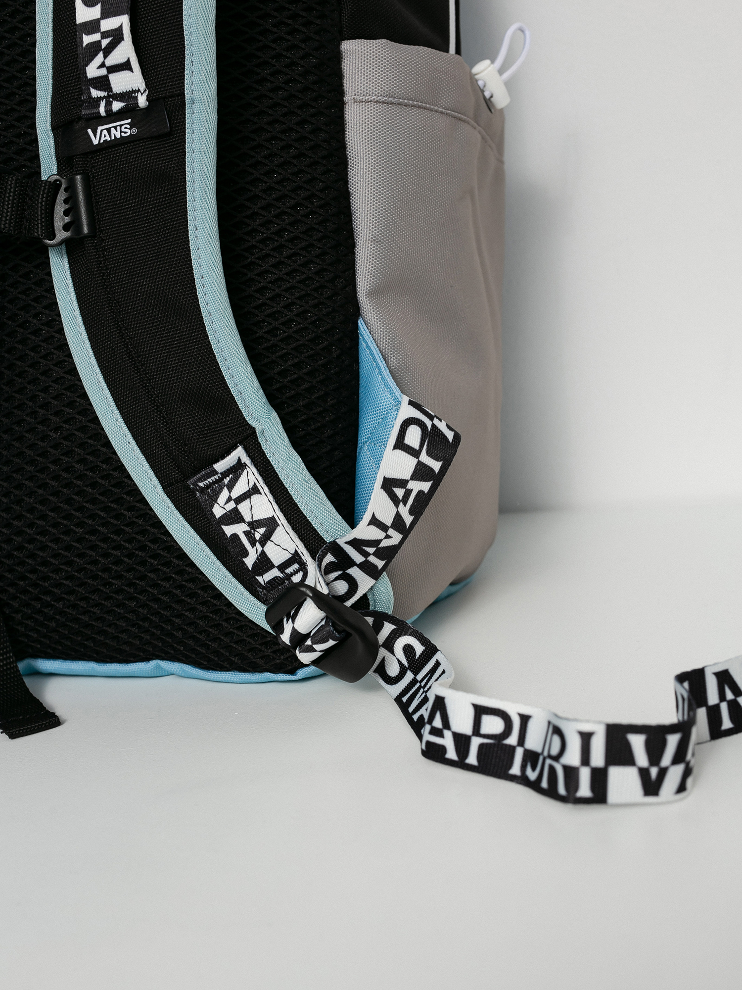 Vans X Napapijri Backpack Wmn (black)