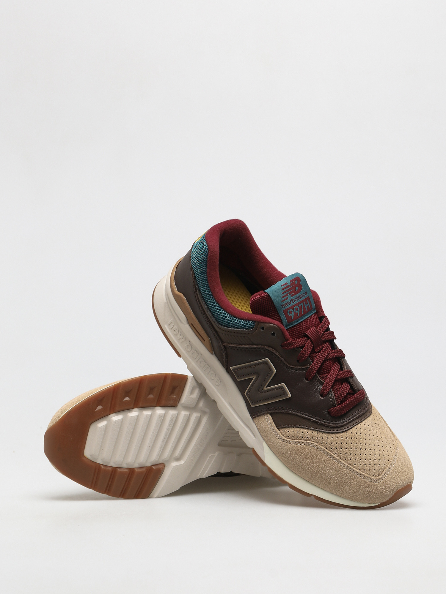 new balance 997 brown