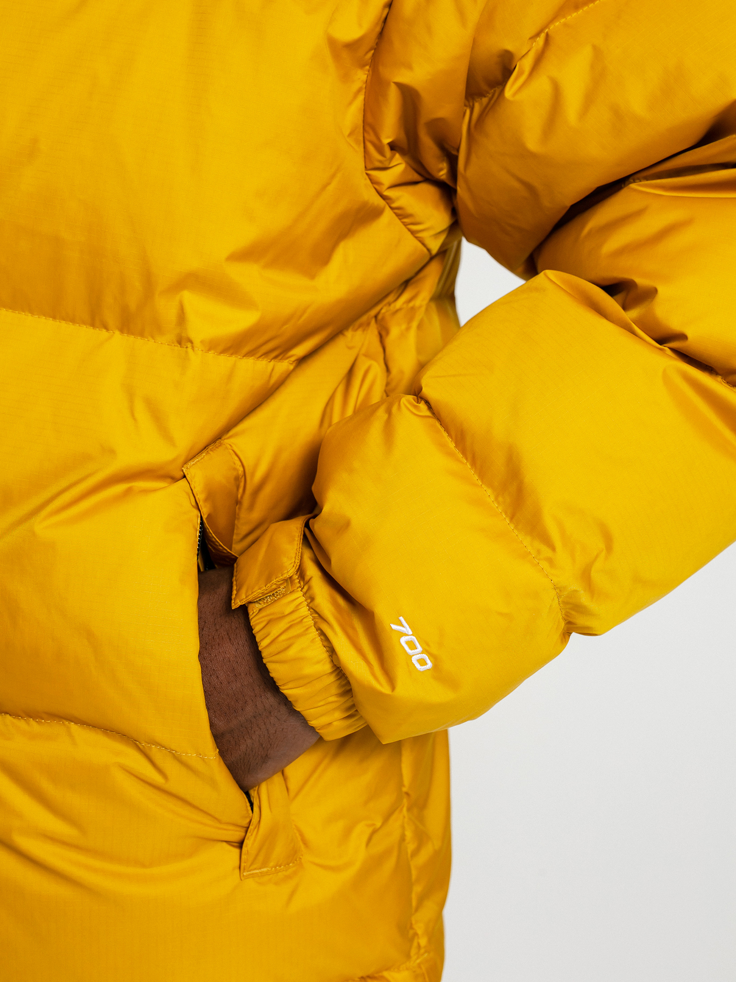 The North Face 1996 Retro Nuptse Jacket (arrowwood yellow)