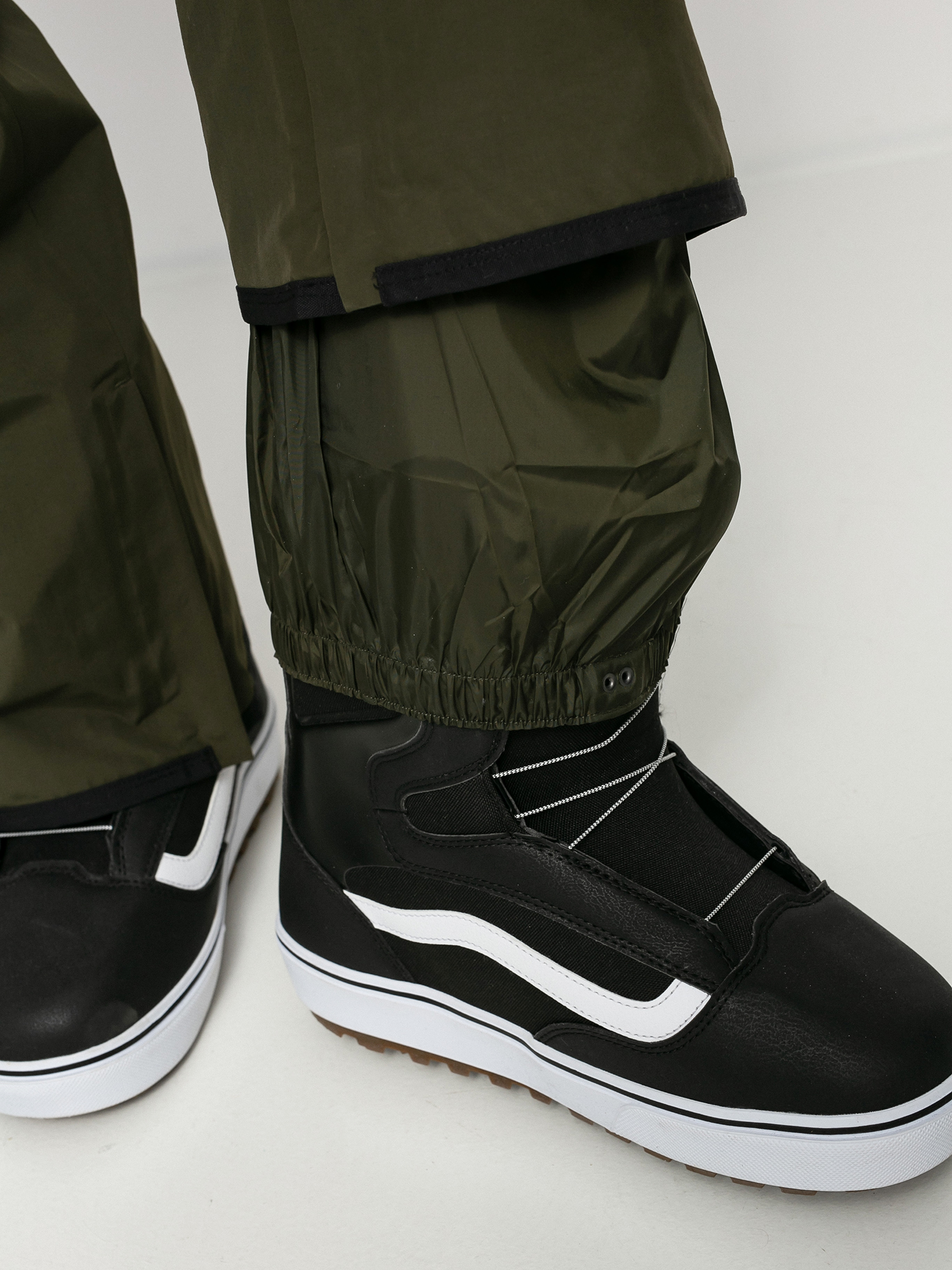 Mens Burton Ak Gore Tex Cyclic Snowboard pants (forest night)