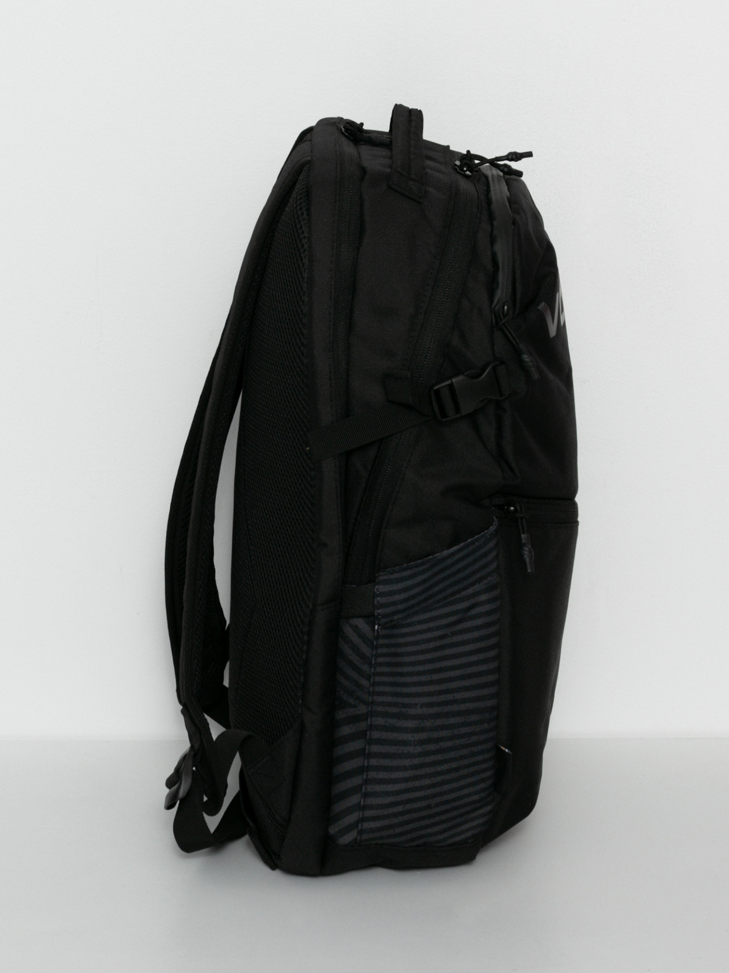 volcom roamer backpack