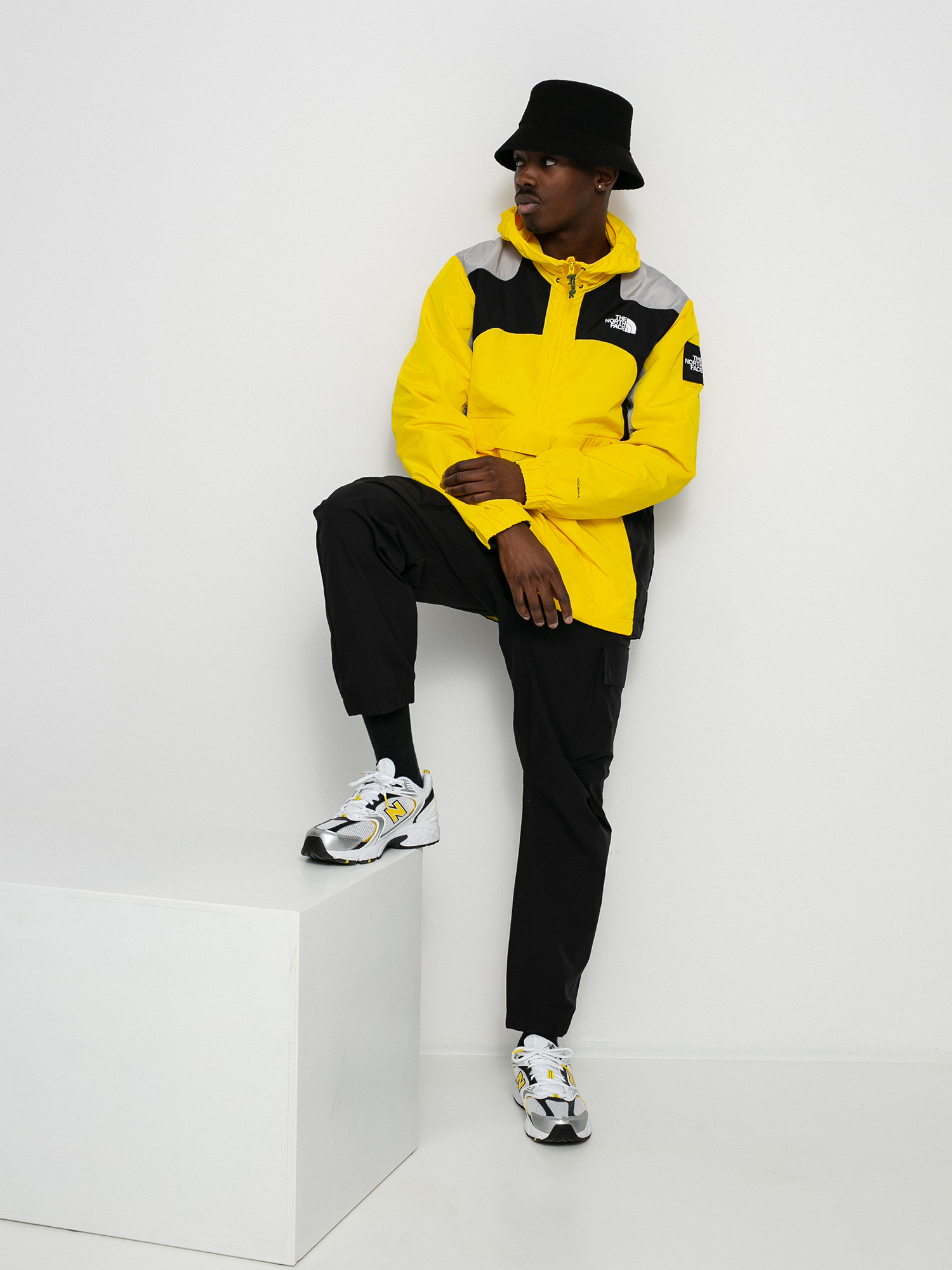 The North Face Black Box Search & Rescue Wind Jacket (lightning yellow)