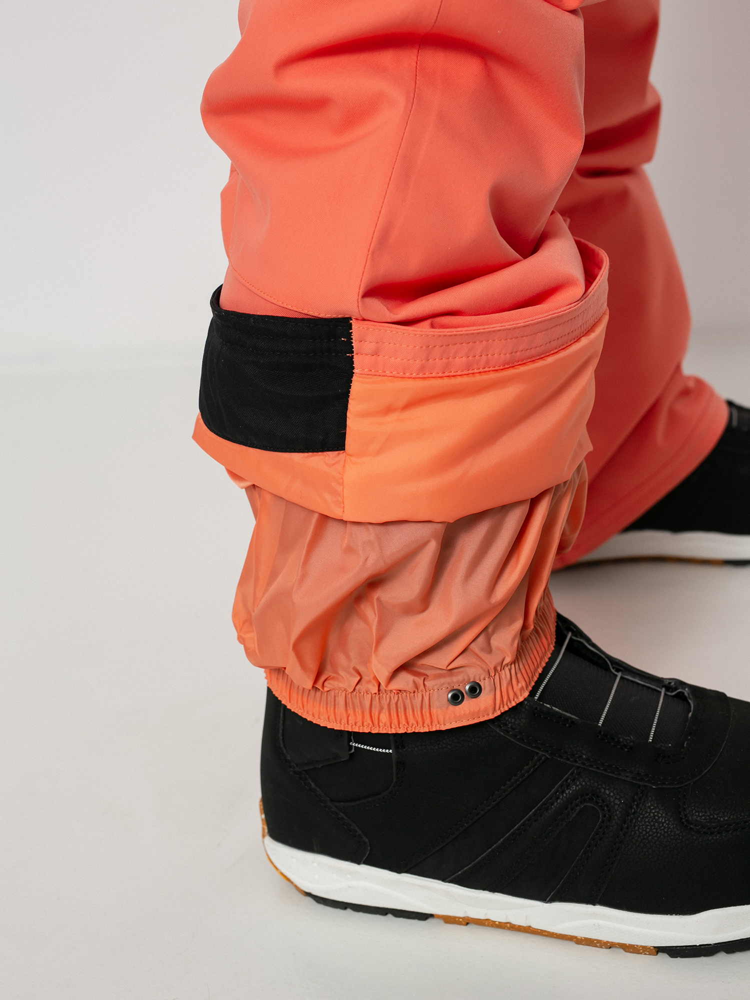 Womens Burton Gloria Insulated Snowboard pants (persimmon)