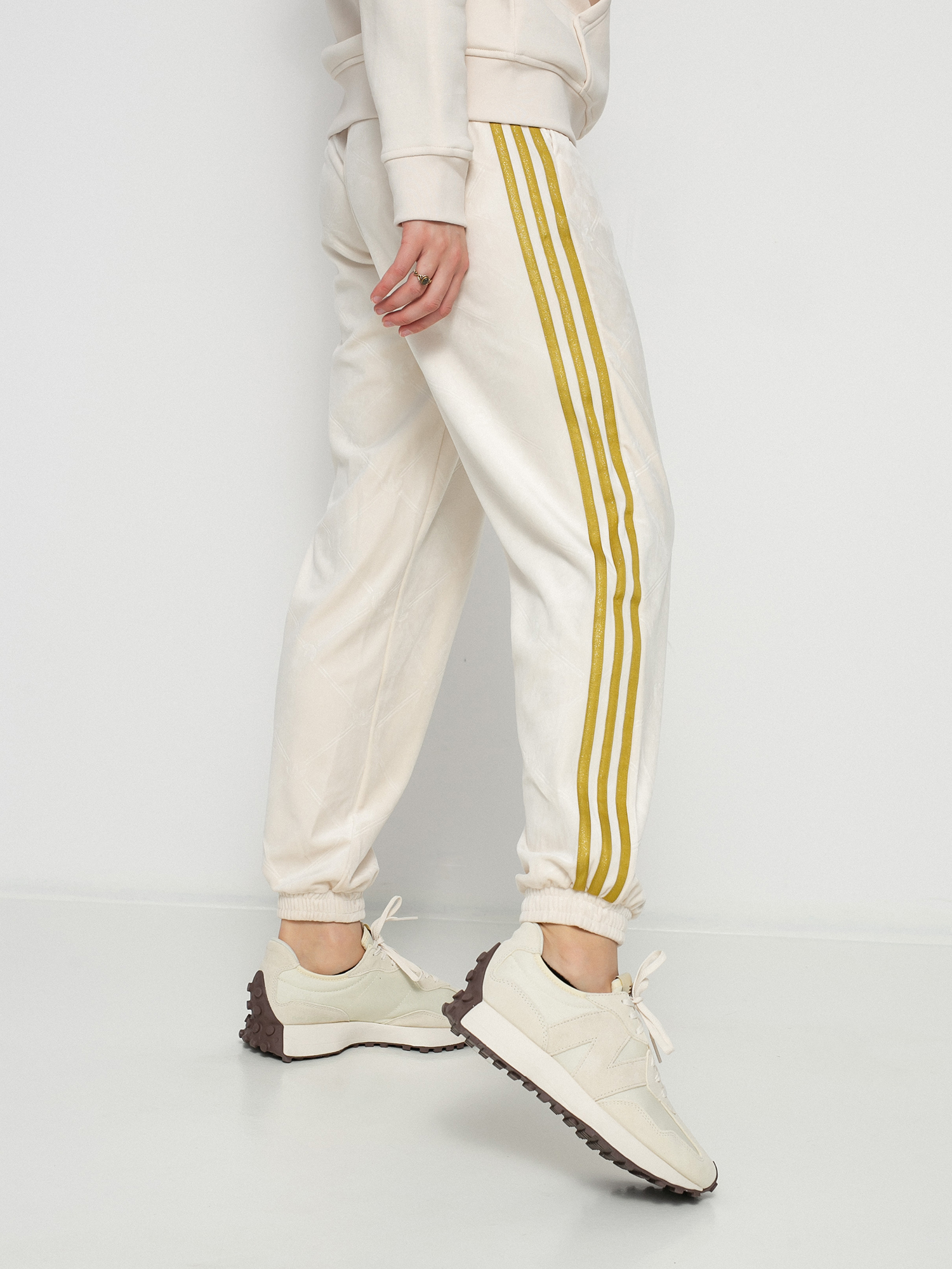 adidas Originals Track Pant Pants Wmn (wonwhi)