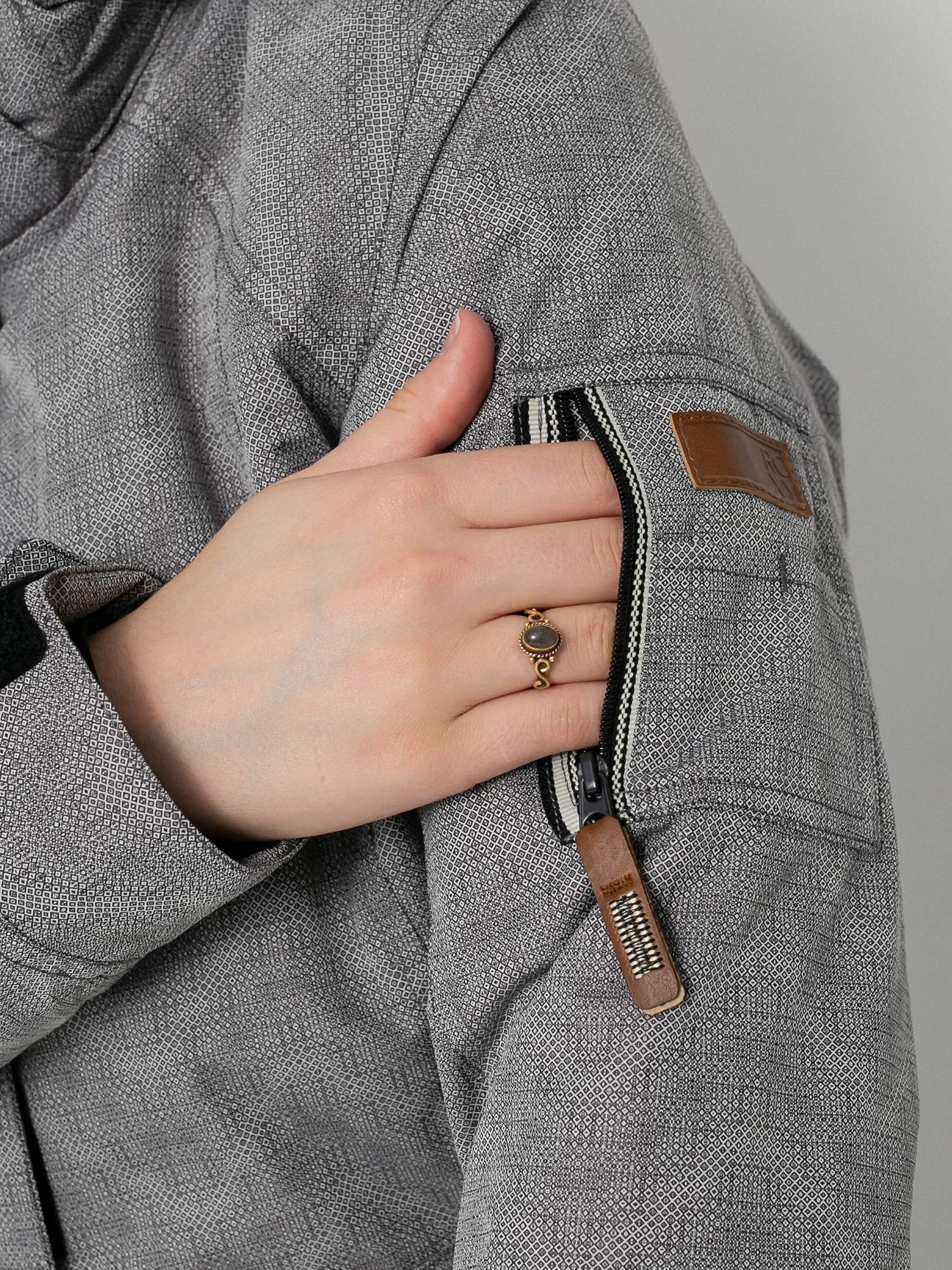 Womens Roxy Meade Snowboard jacket (true black/white)