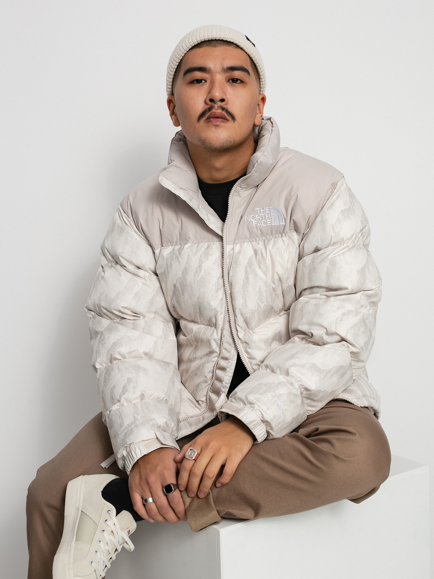 The North Face 1996 Retro Nuptse Jacket (silver grey wooden tiger print)