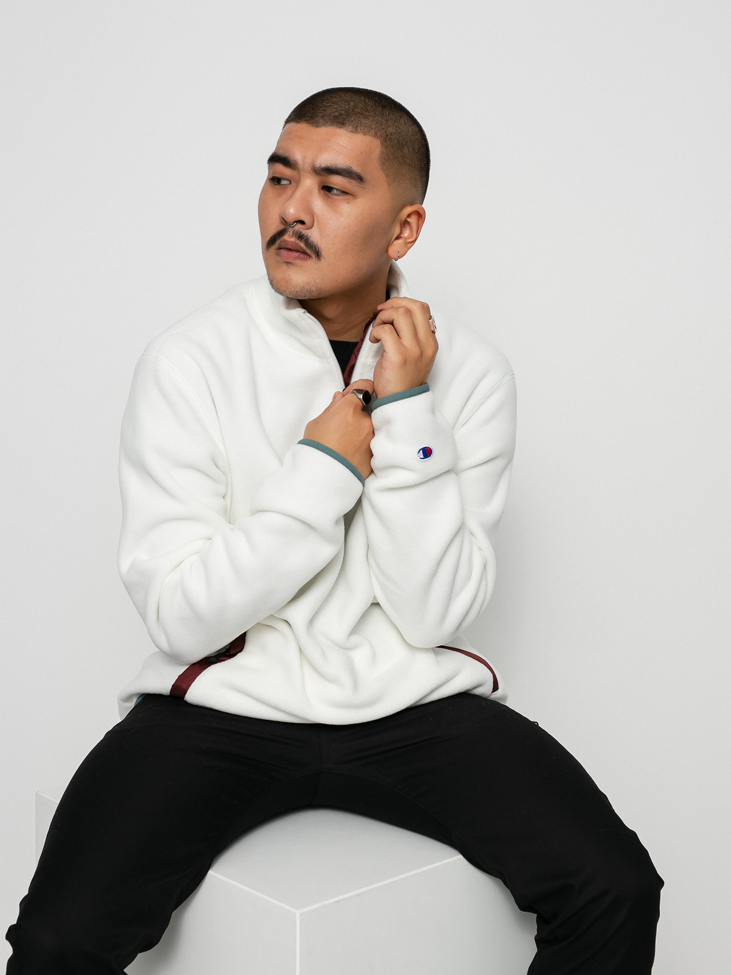 zip top sweatshirt