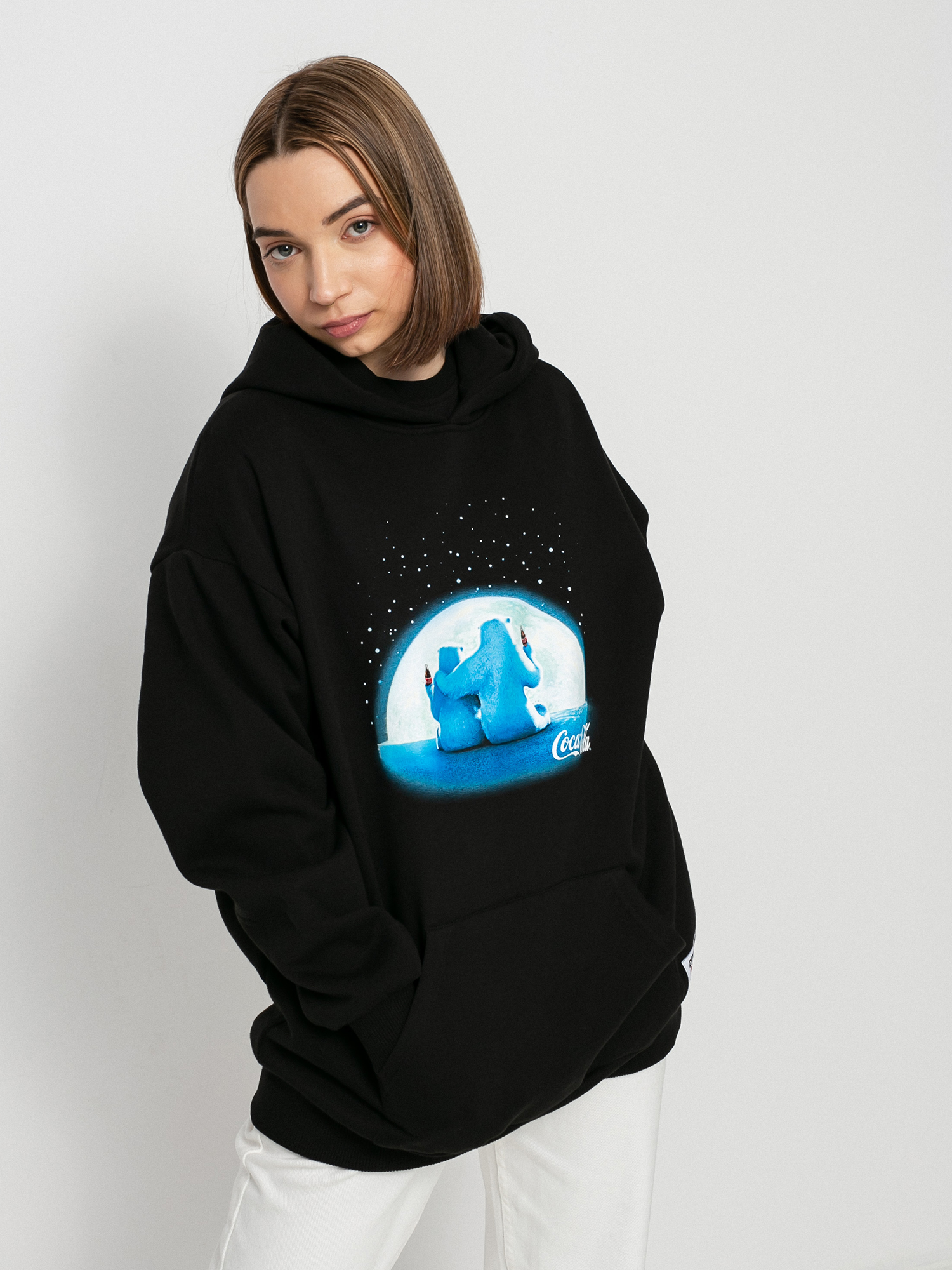 Local Heroes X Coca Cola Polar Bear HD Hoodie Wmn Schwarz (black)