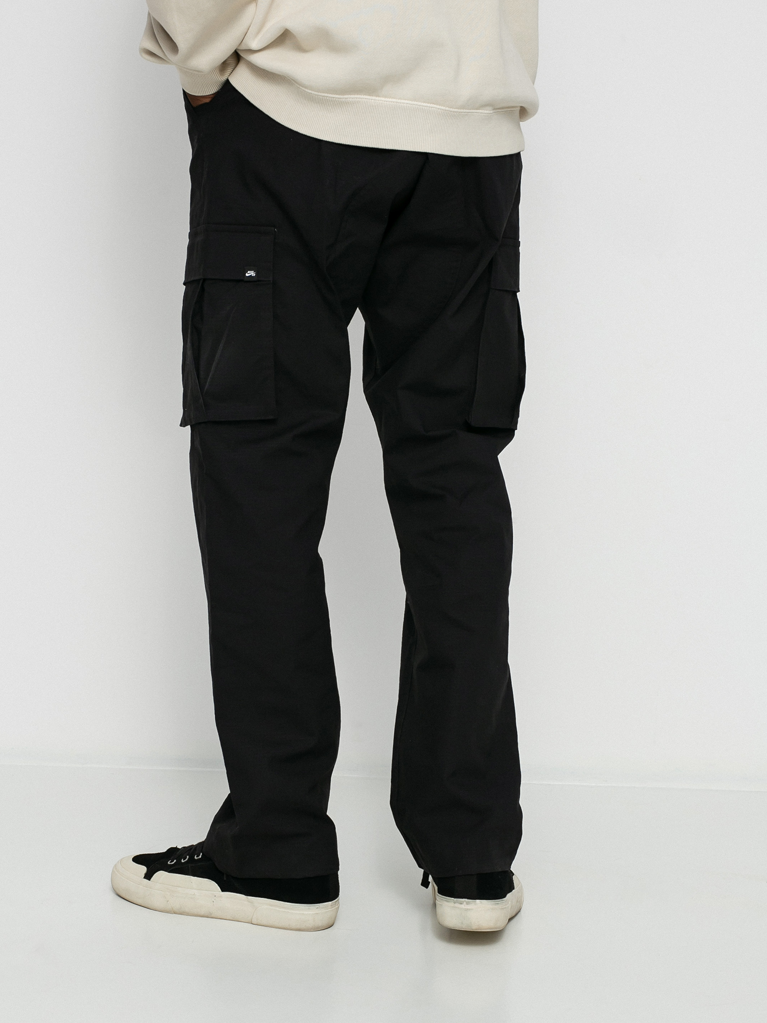 Nike SB Cargo Pants (black)