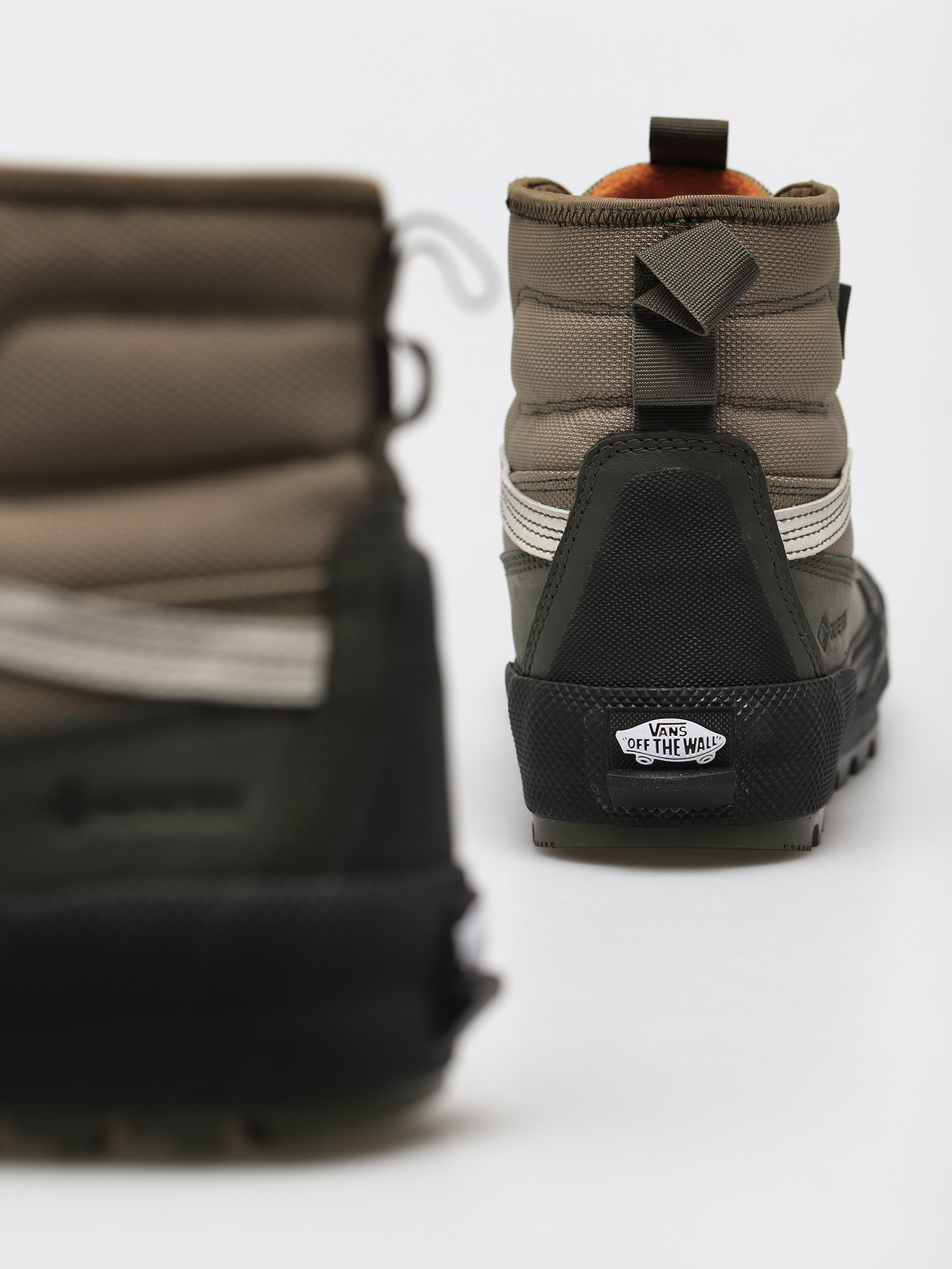 Vans Sk8 Hi Gore Tex MTE 3 Shoes (rucksack/covert green/black)