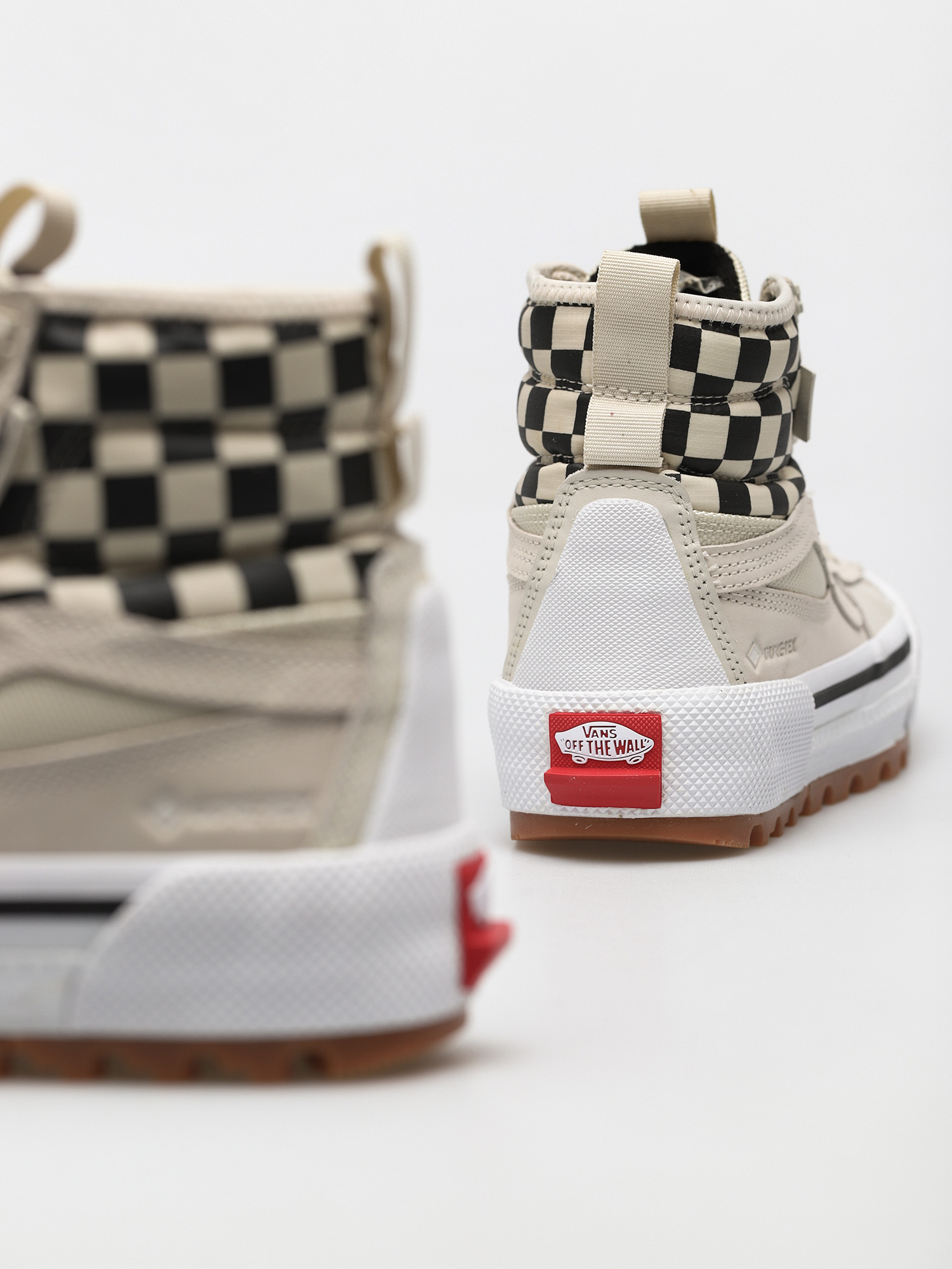 Vans Sk8 Hi Gore Tex MTE 3 Shoes (checkerboard/true white/black)