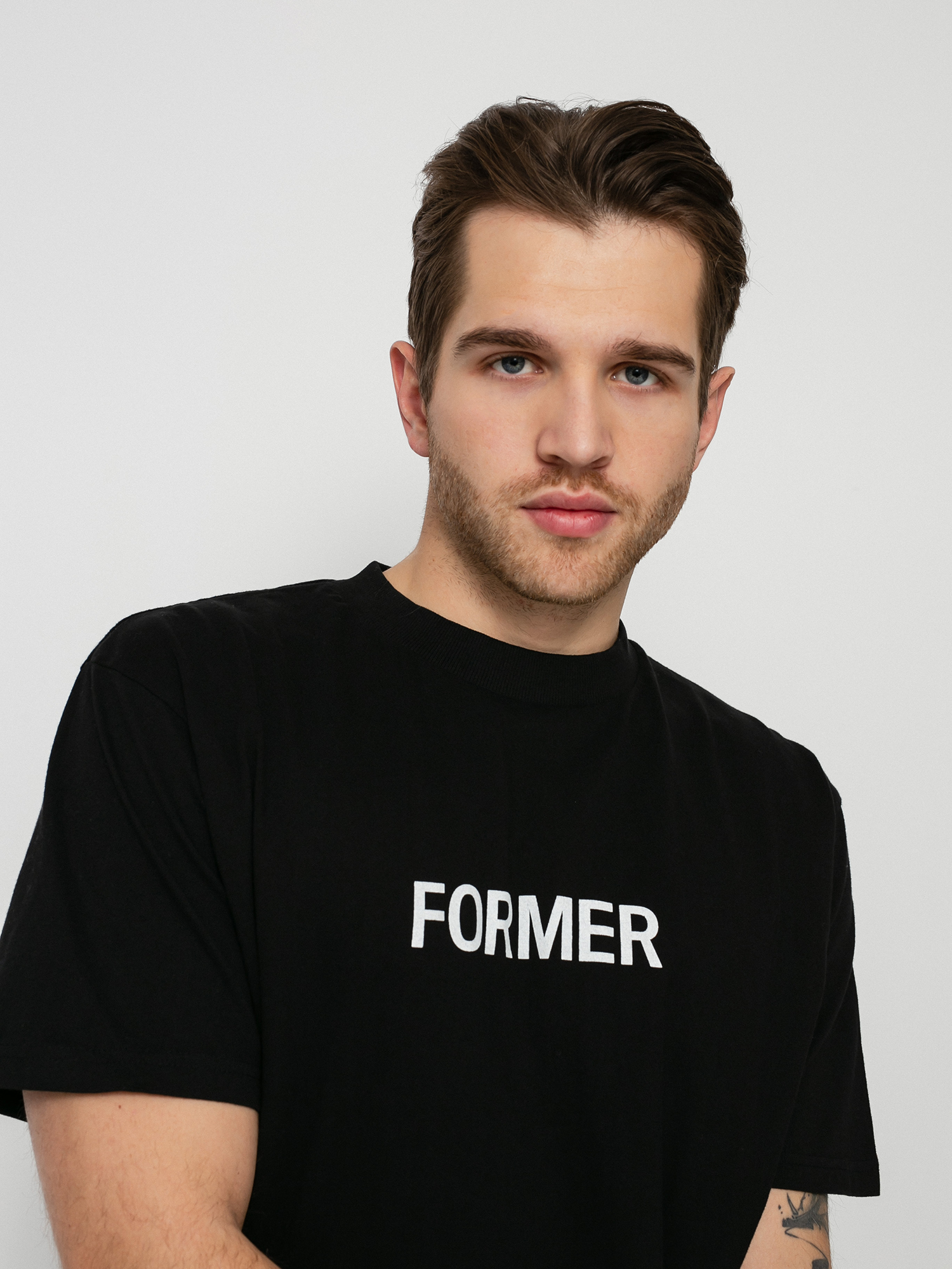 Former Legacy T-shirt (black)