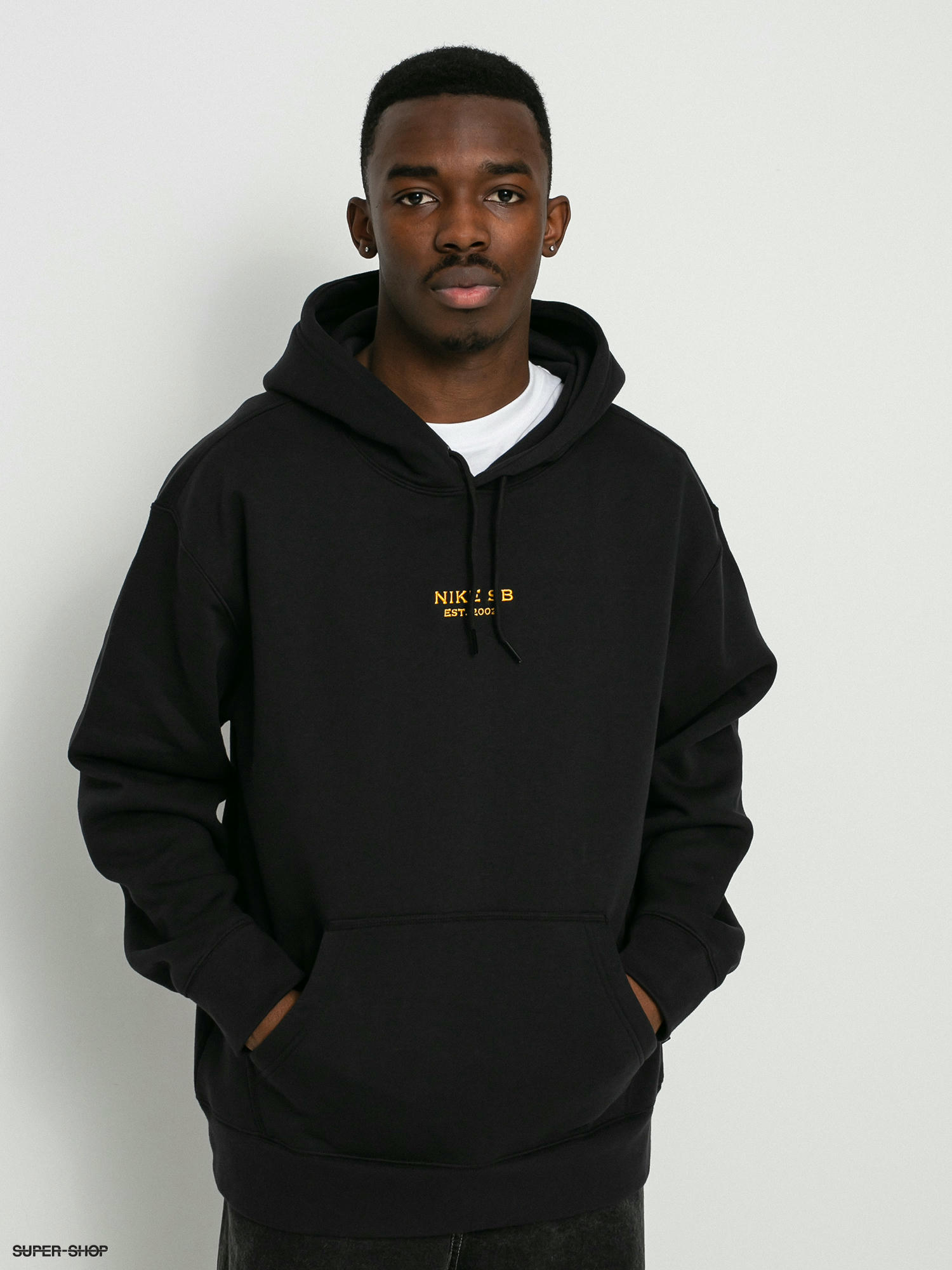 Nike hoodie black online gold