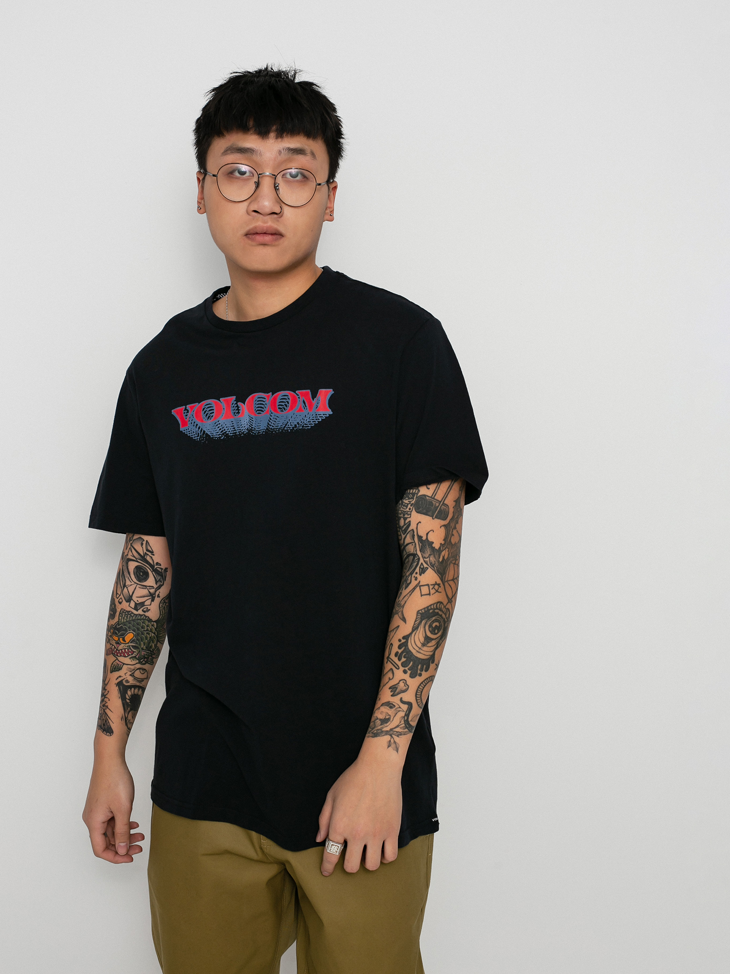 volcom t shirt black
