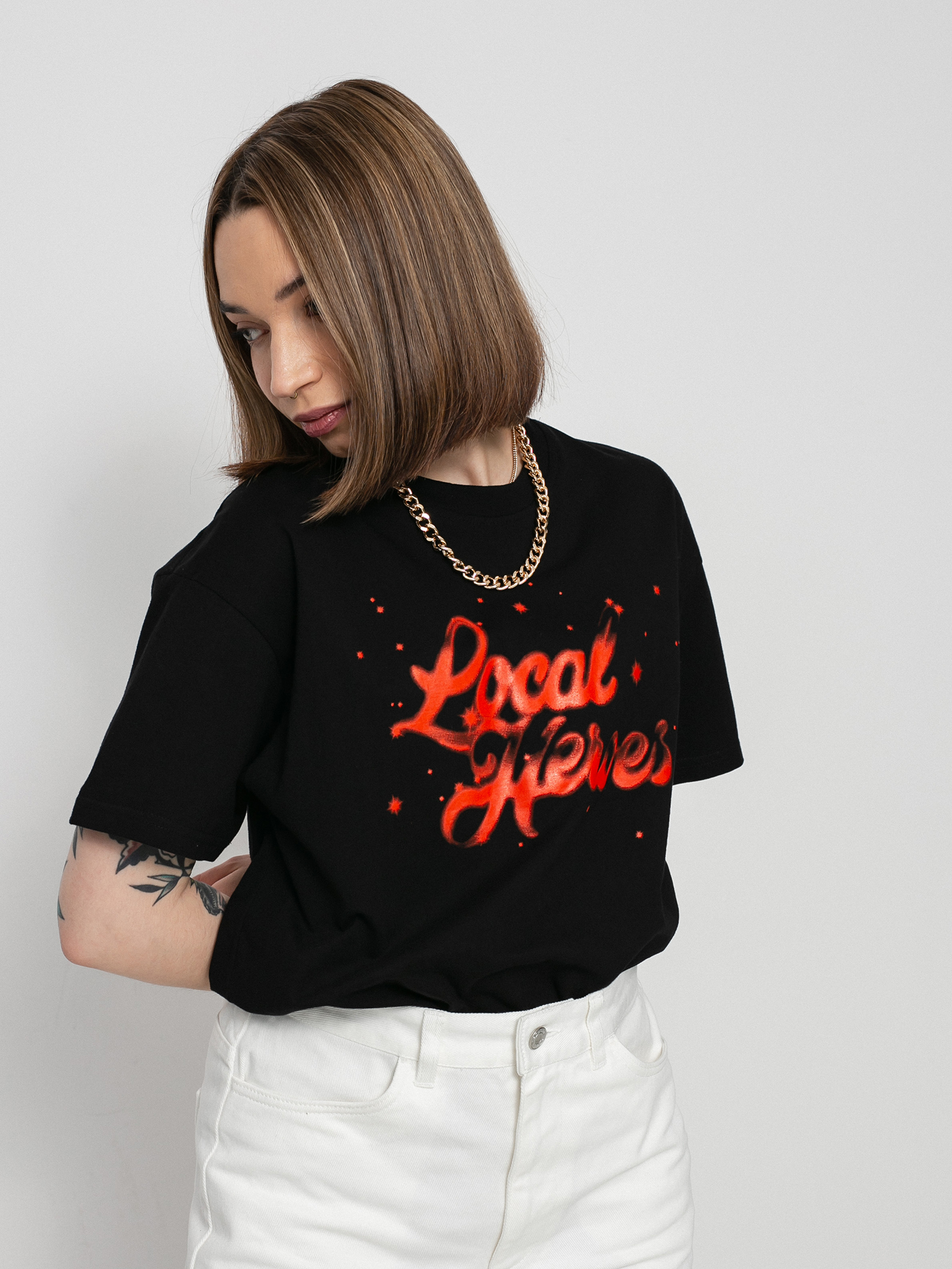 Local Heroes Lh Red Airbrush Oversized T-shirt Wmn (black)
