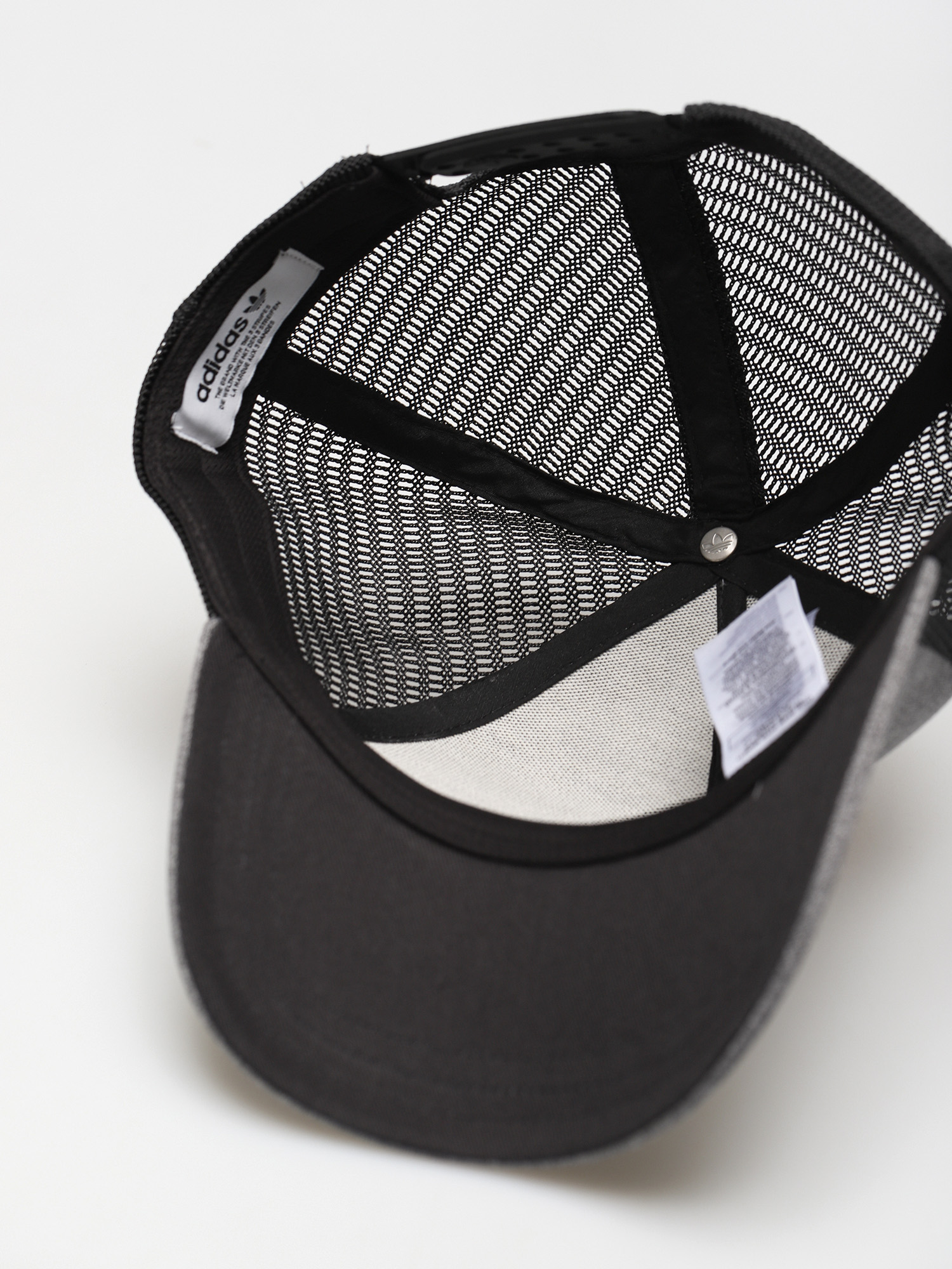 adidas Originals Curved Trucker Cap (black)