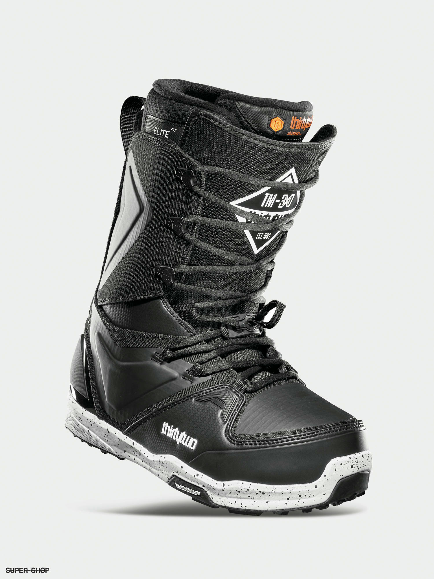 32 snowboard boots