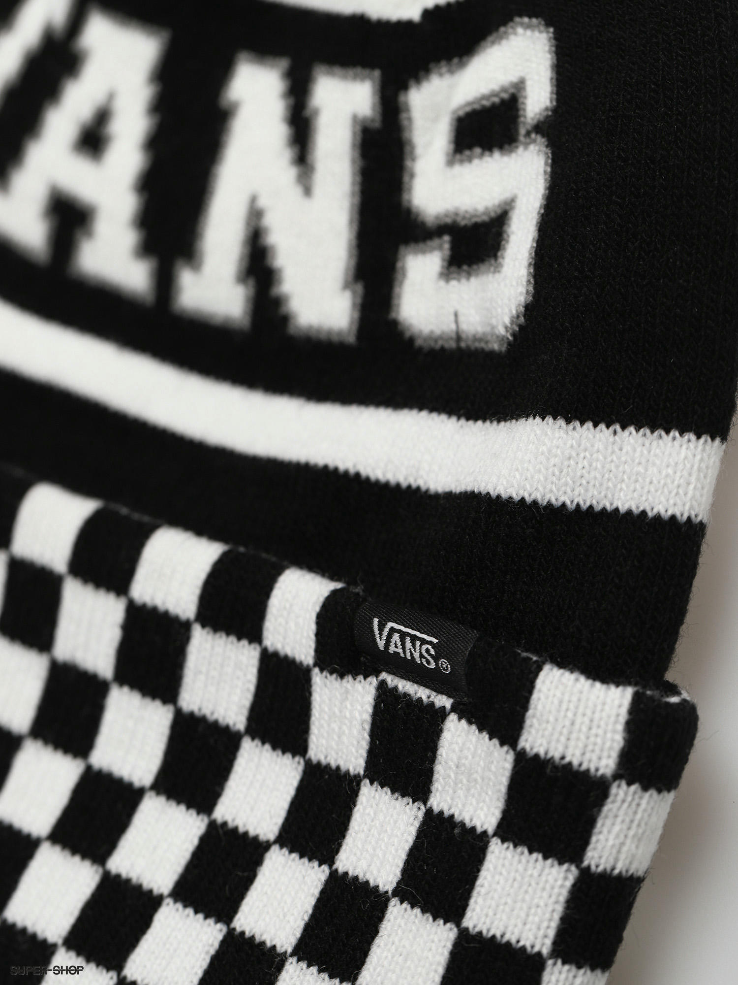 vans beanie with pom