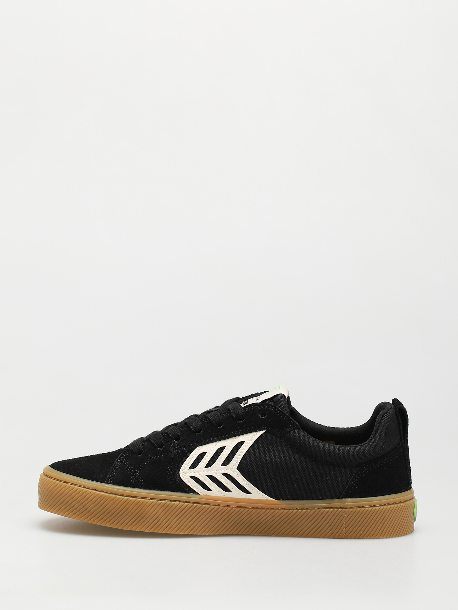 Cariuma Catiba Pro Shoes (gum black/ivory logo)