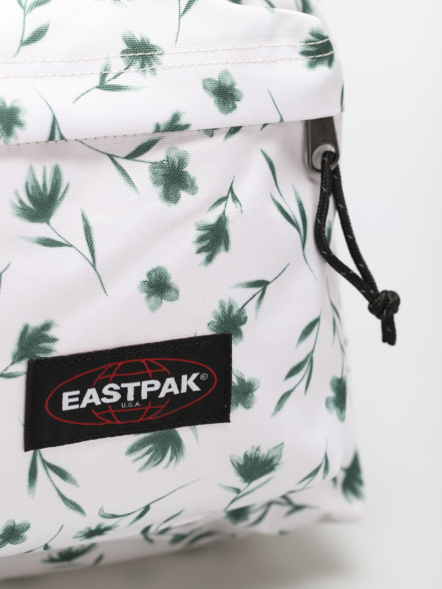 Eastpak Padded Pak R Backpack (silky white)