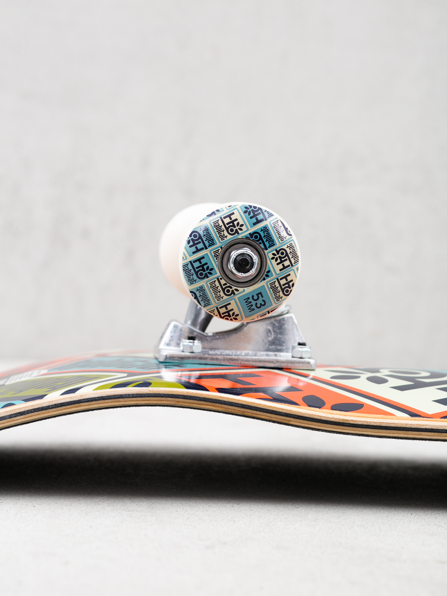 Habitat Pod Compressed Skateboard (orange/multi)