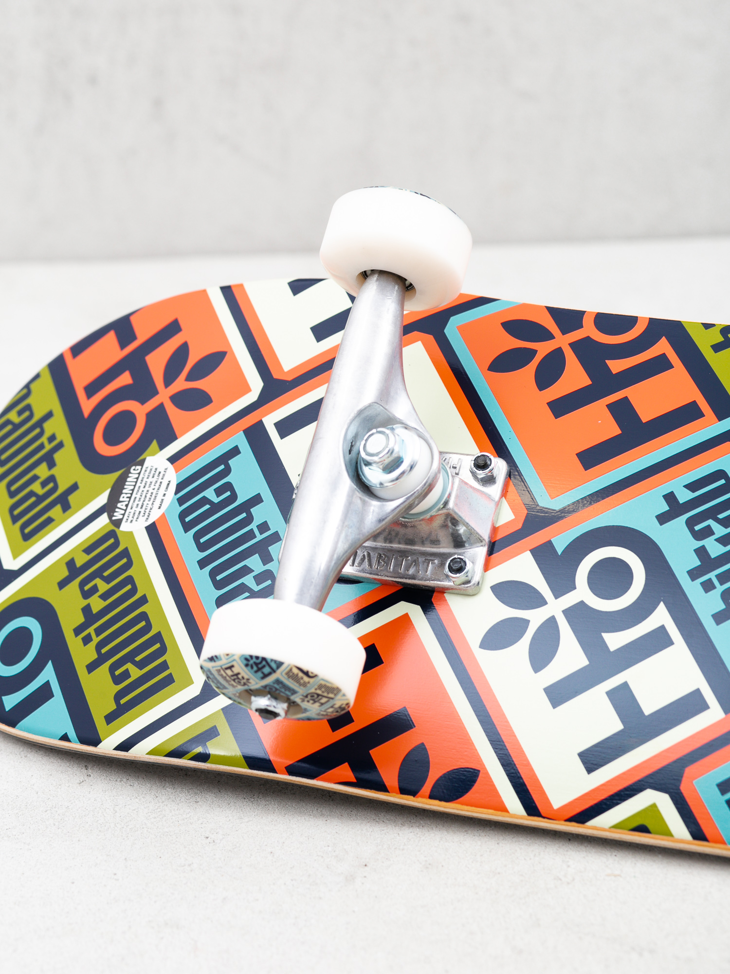 Habitat Pod Compressed Skateboard (orange/multi)