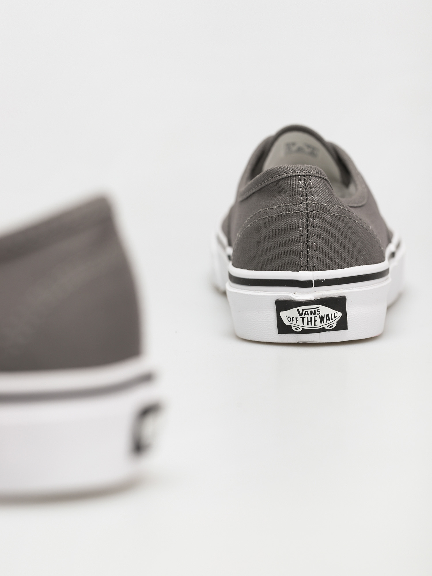 Vans Authentic Shoes (pewter/black)
