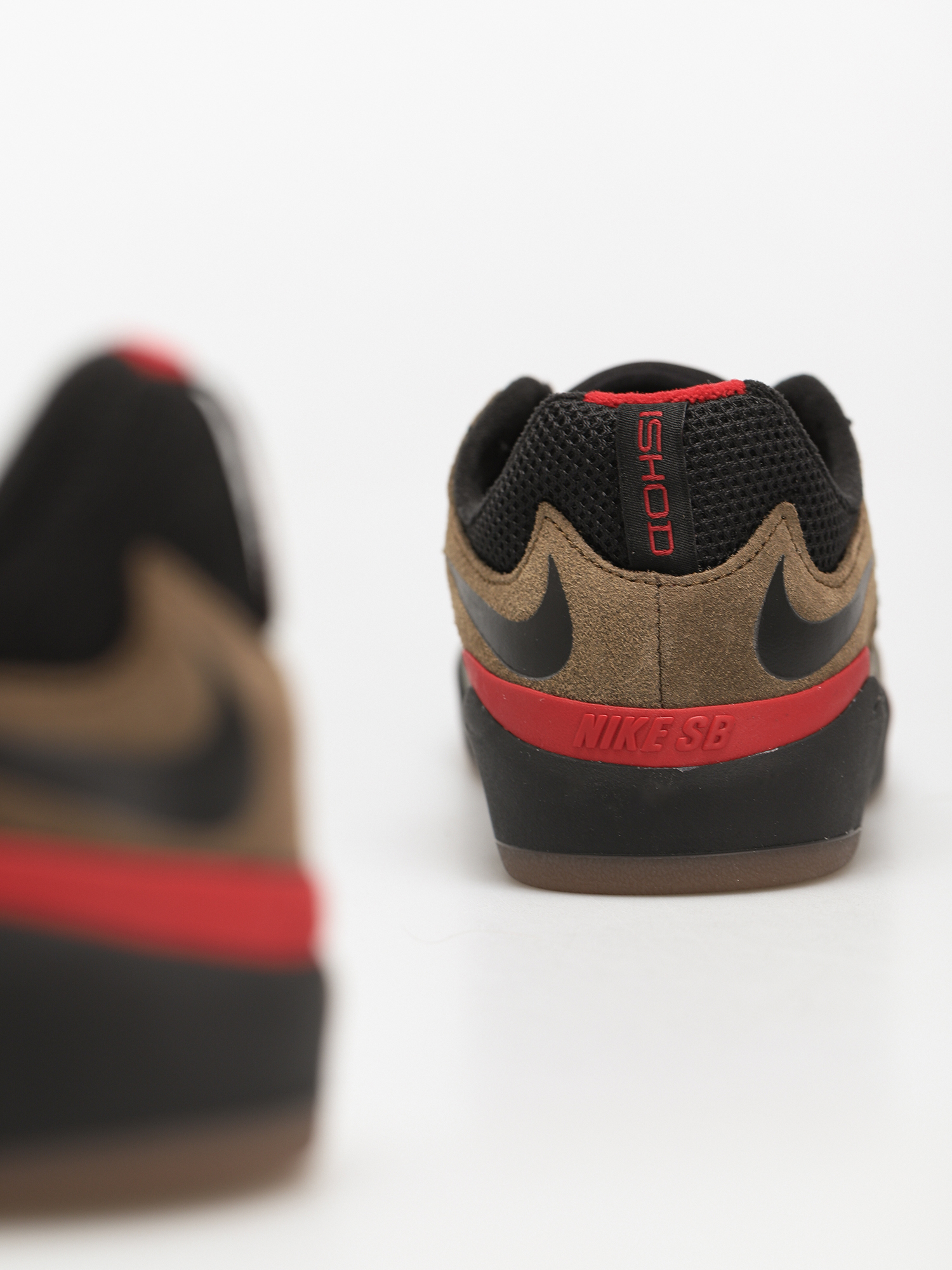 Nike SB Ishod Schuhe (light olive/black light olive)