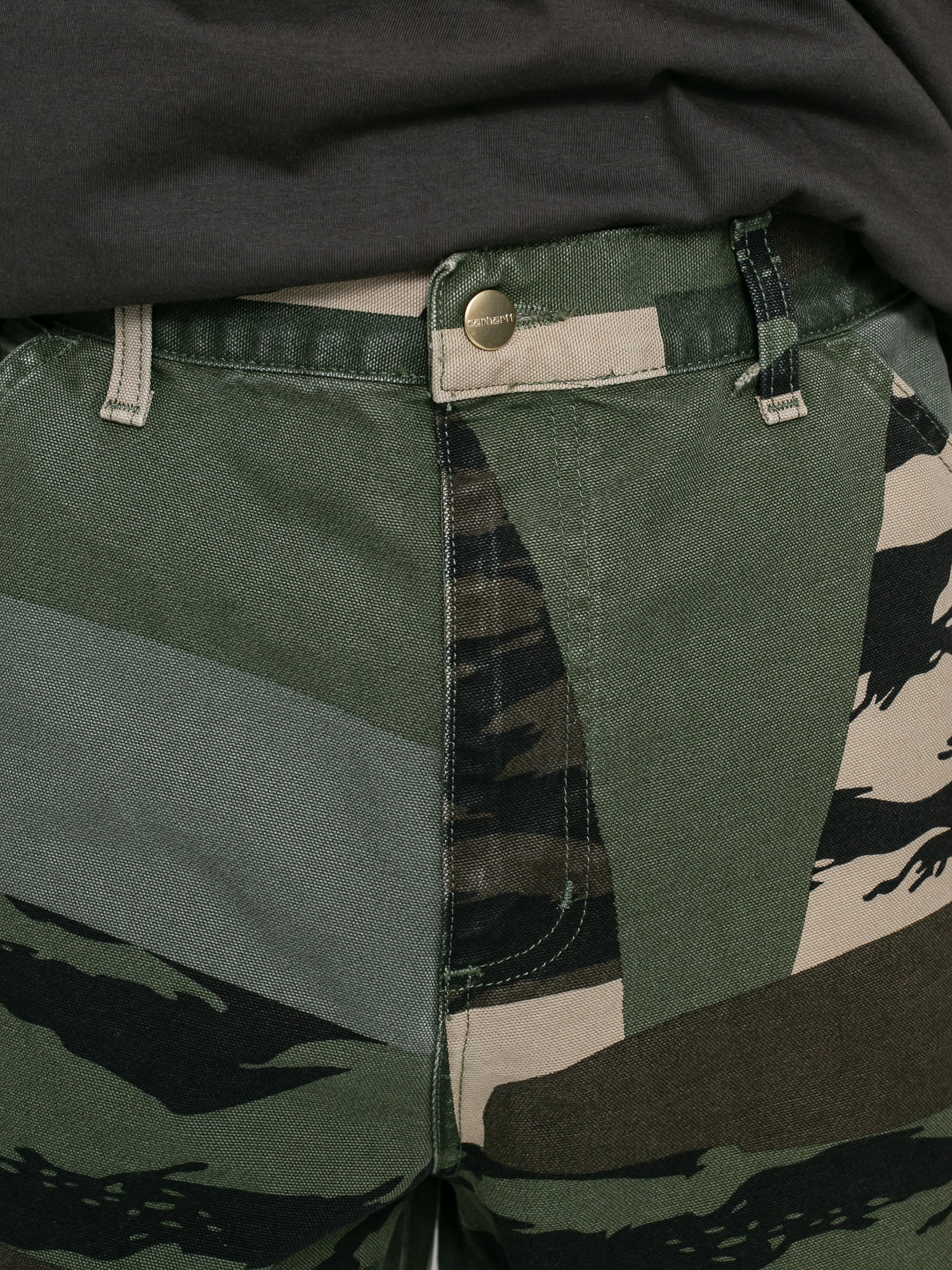 Carhartt WIP Single Knee Pants (camo mend)