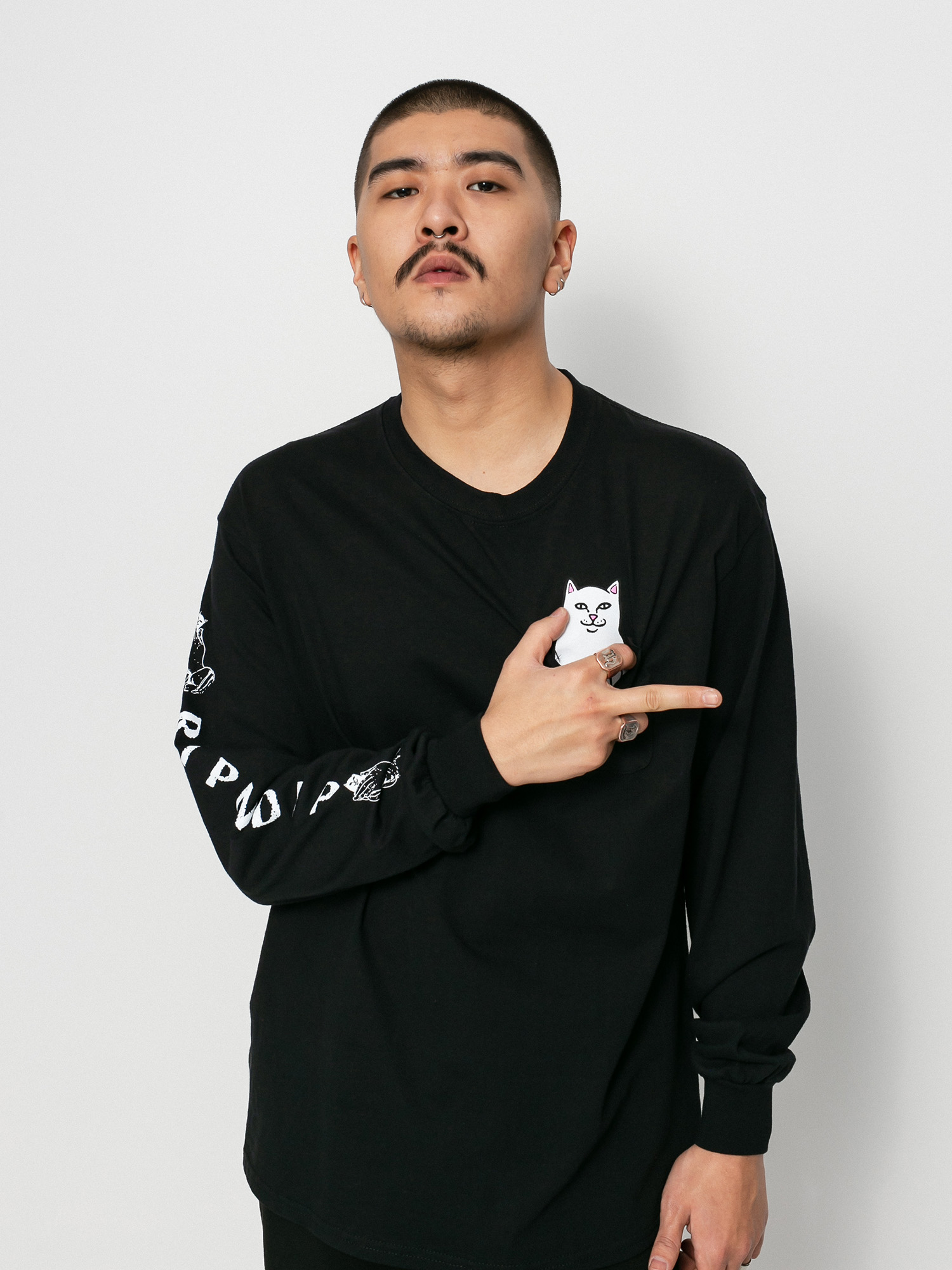 RipNDip Longsleeve Lord Nermal Pocket (black)