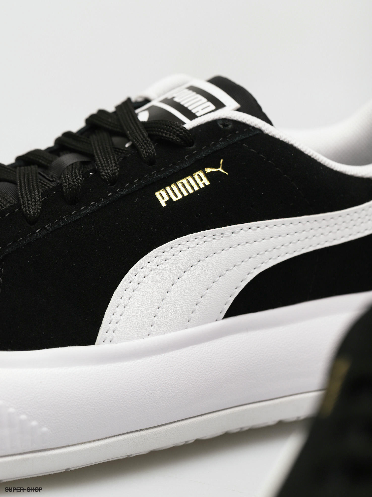 Puma suede platform on sale trace black and white