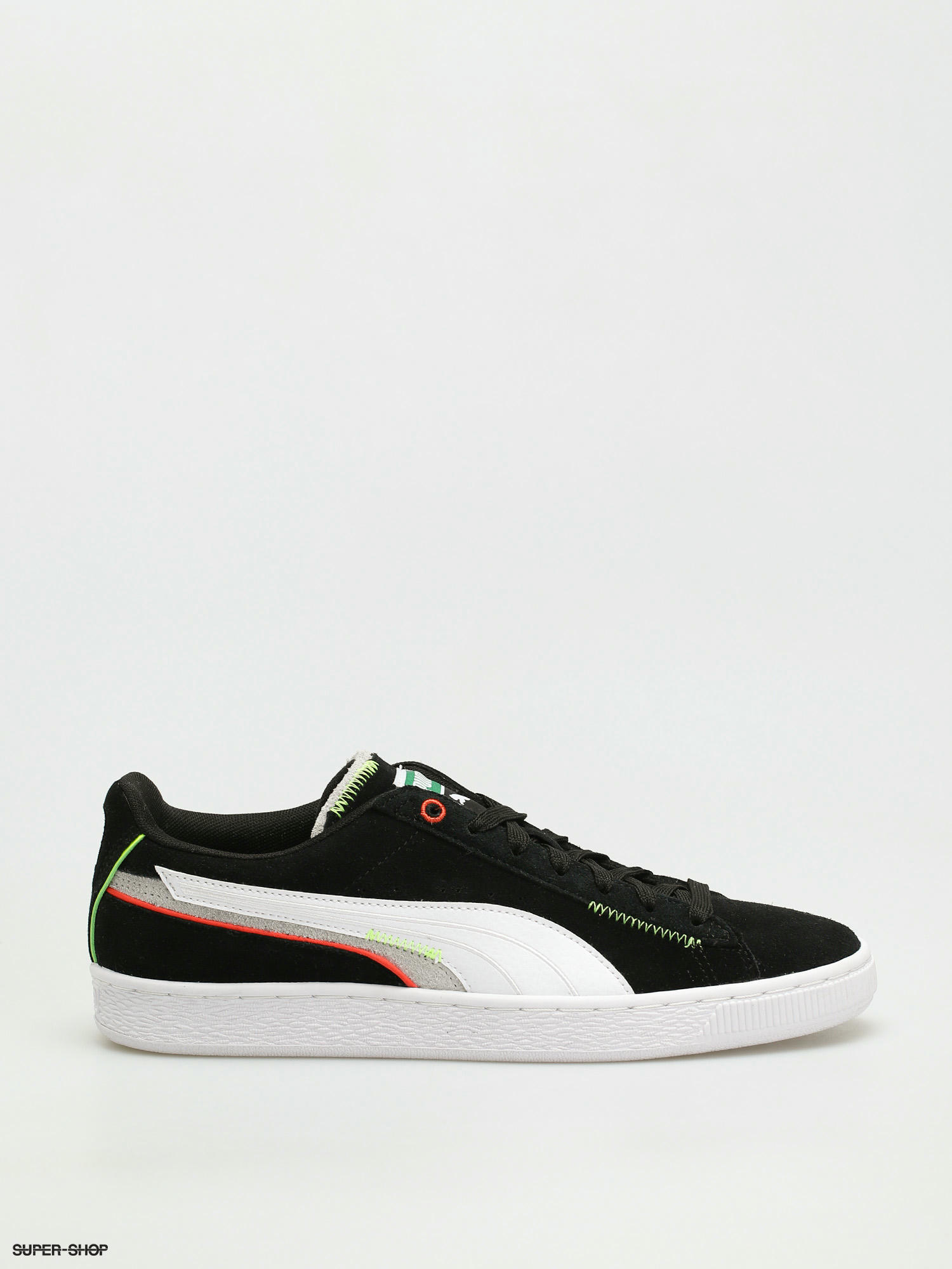 puma future rider black and white