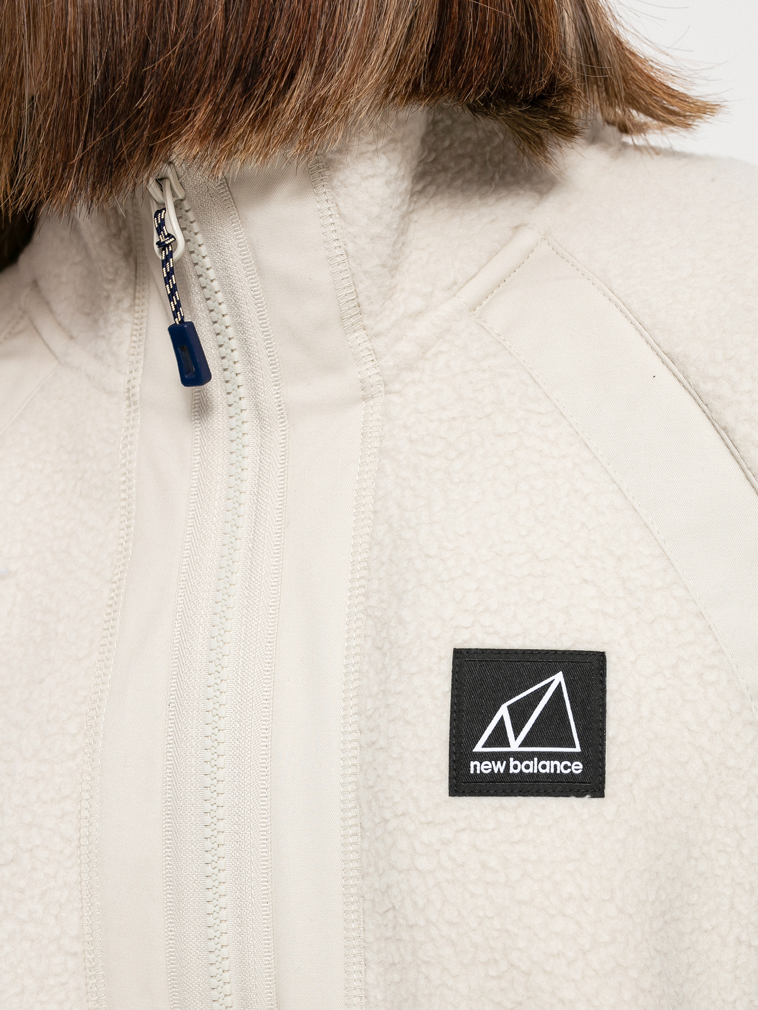 Womens New Balance All Terrain Sweatshirt (timberwolf)