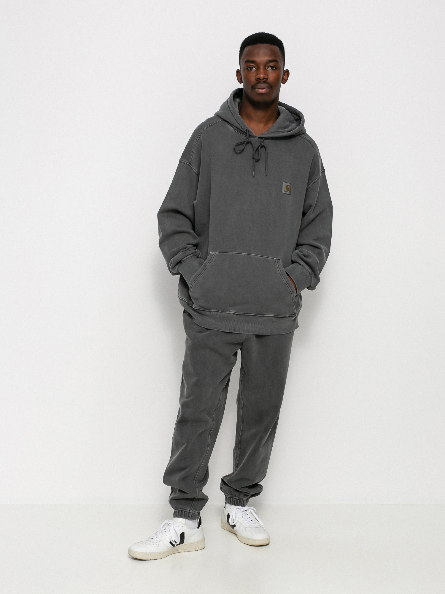 Carhartt on sale nike hoodie