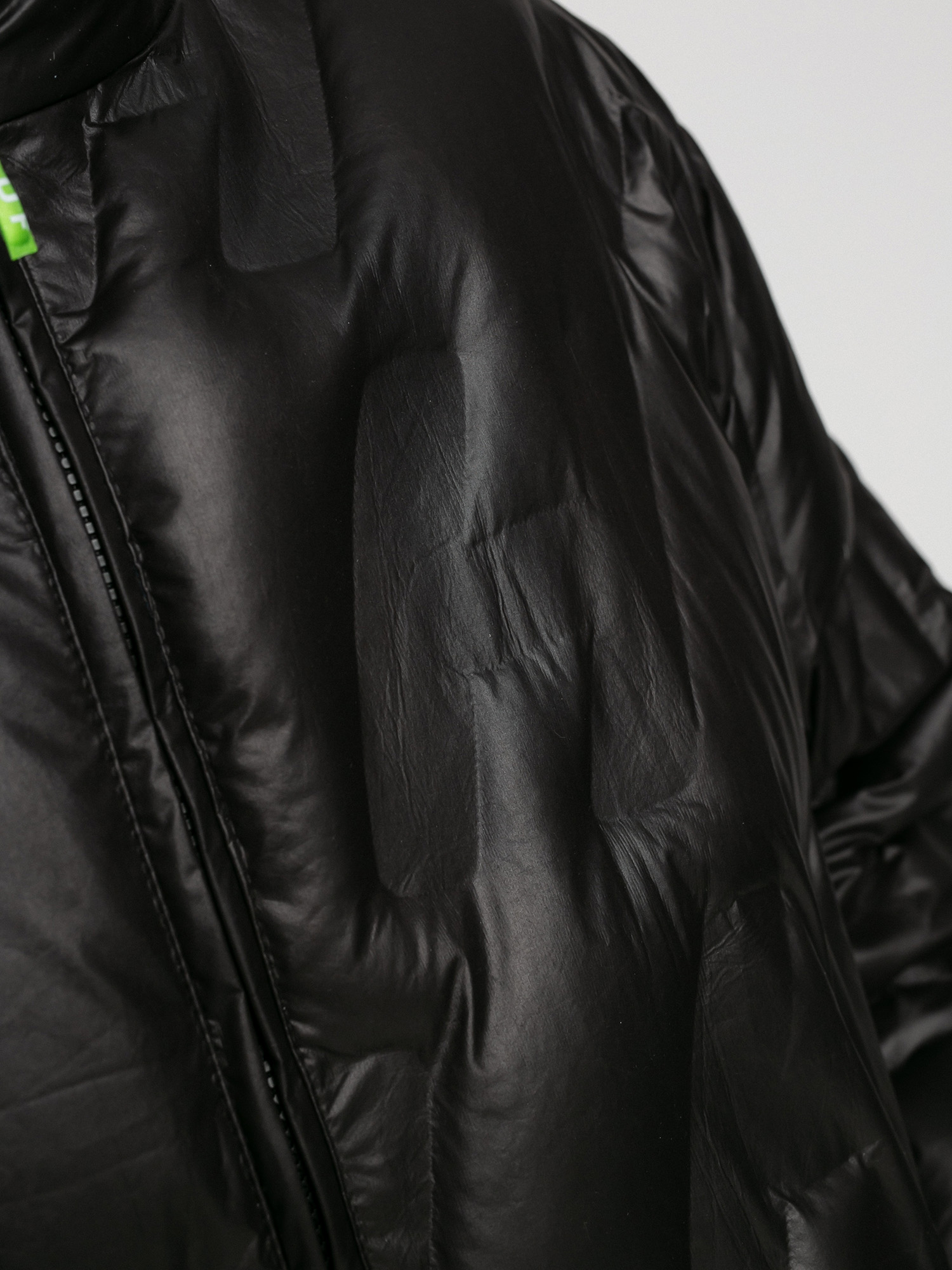 HUF Monogram Puffer Jacket (black)