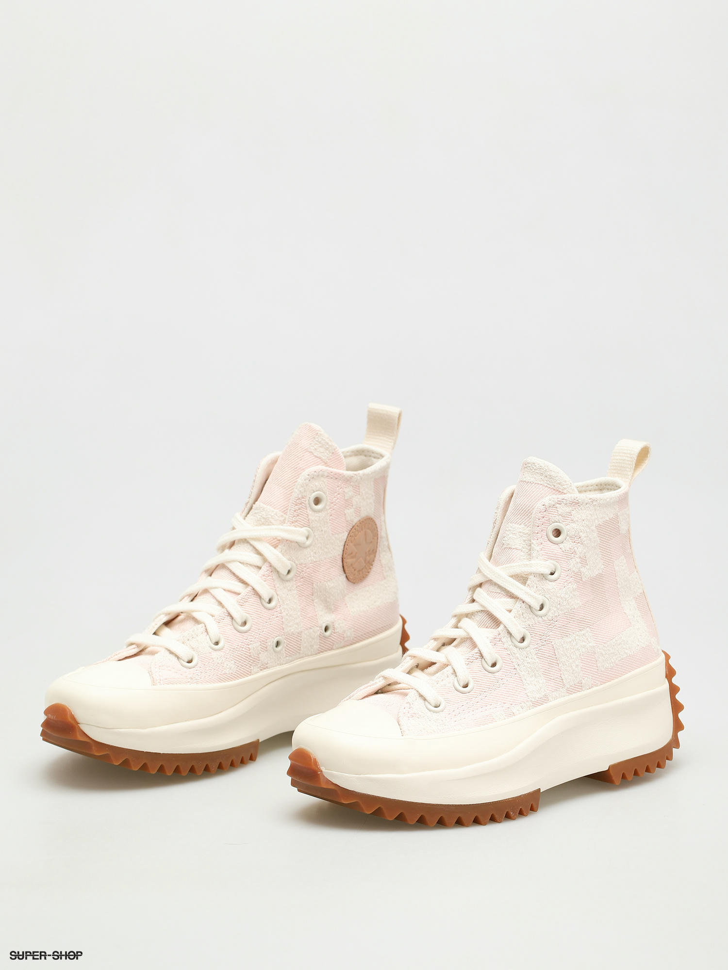 converse run star hike hi trainers in pink