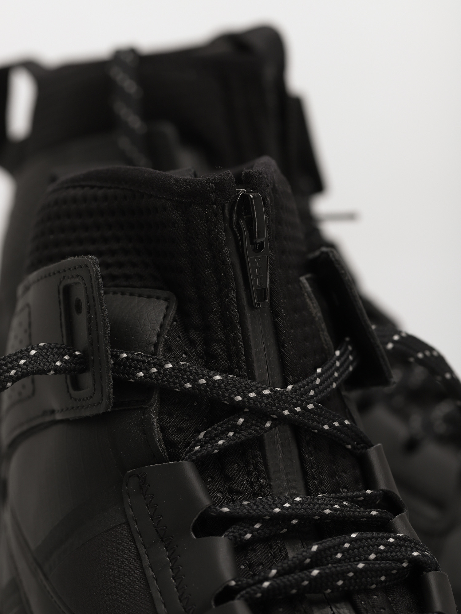 Puma Suede Mid WTR AD4PT Shoes (black)