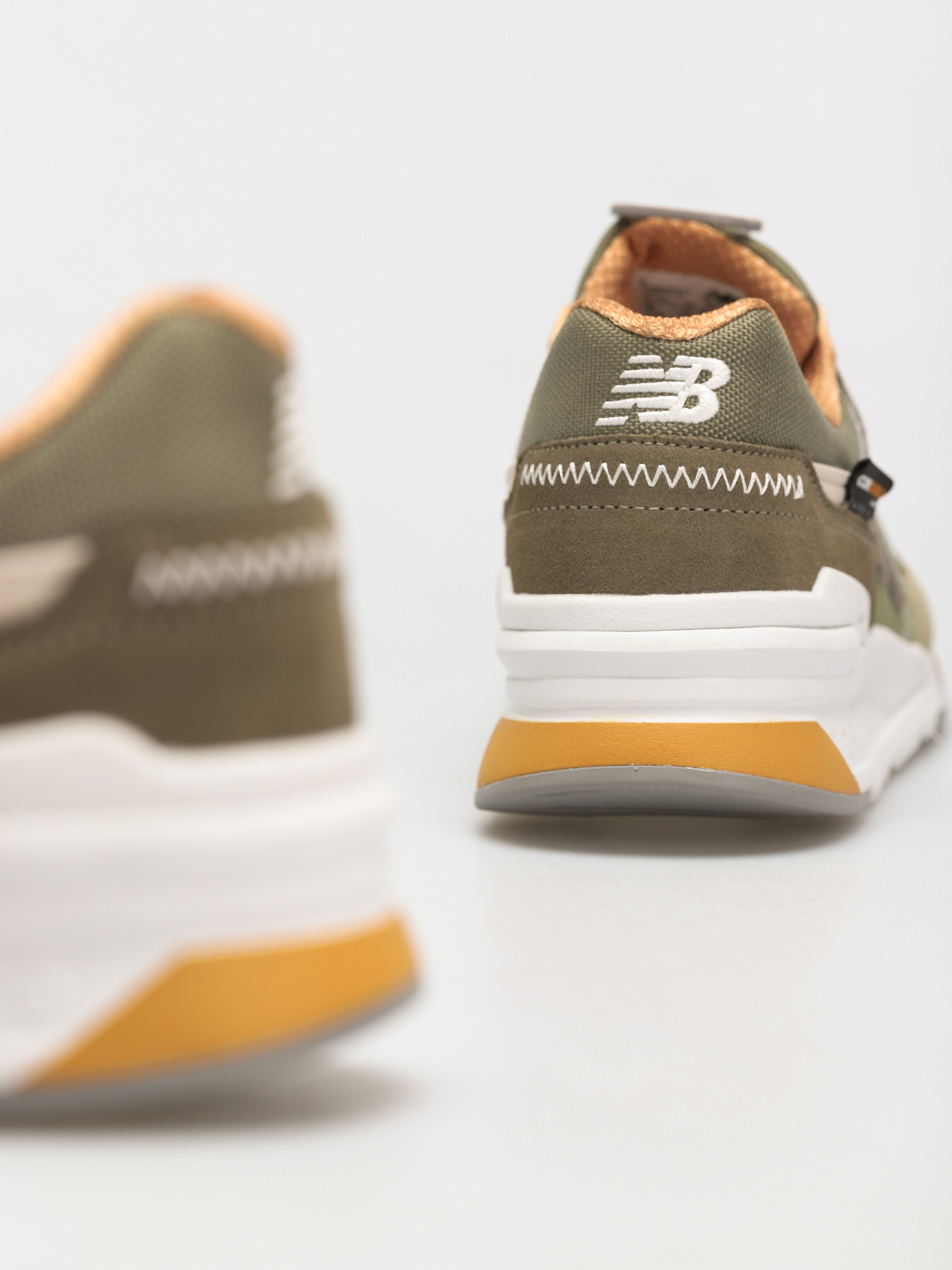 New Balance 997 Schuhe (true camo)