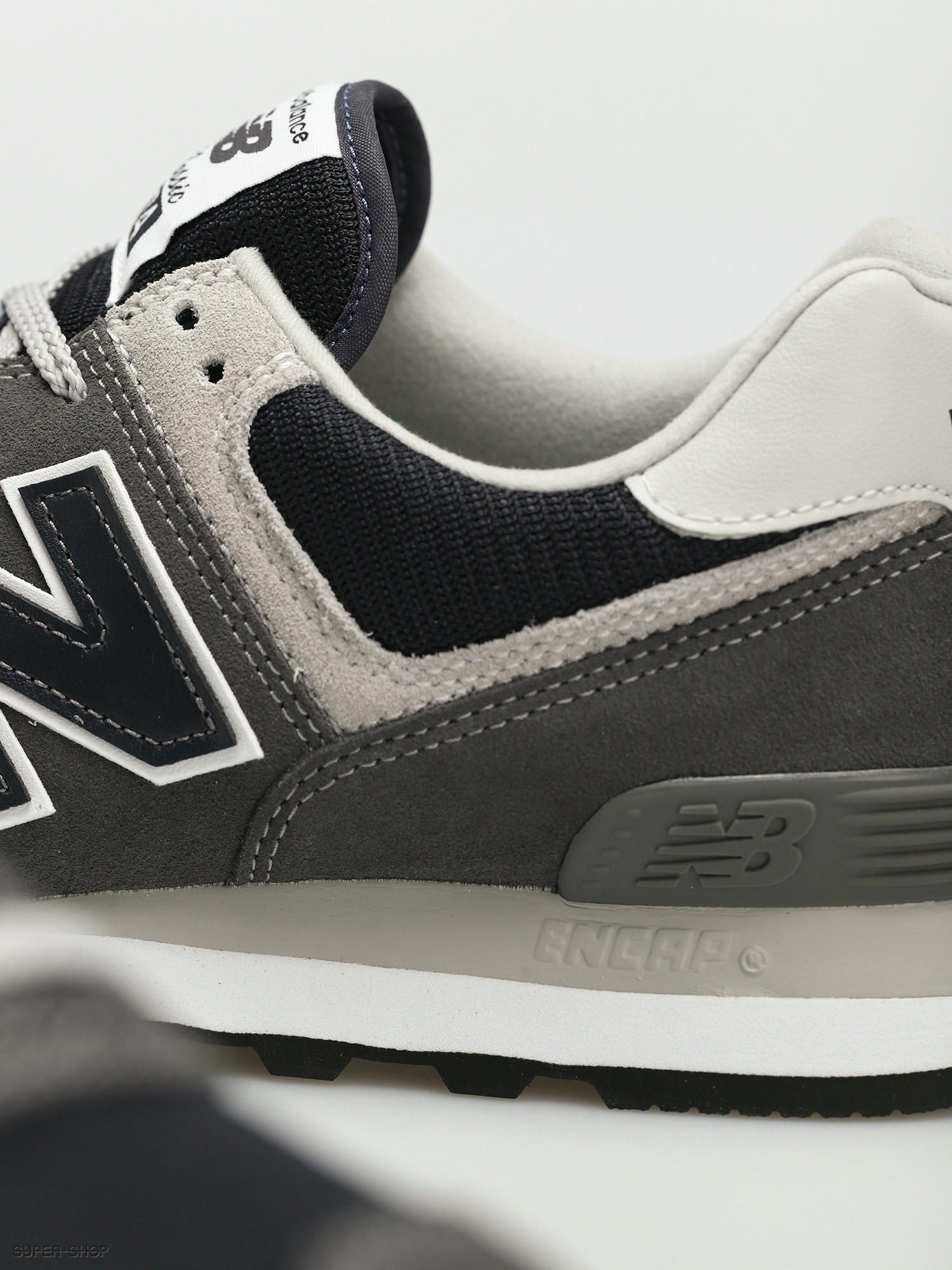 nb 547 grey