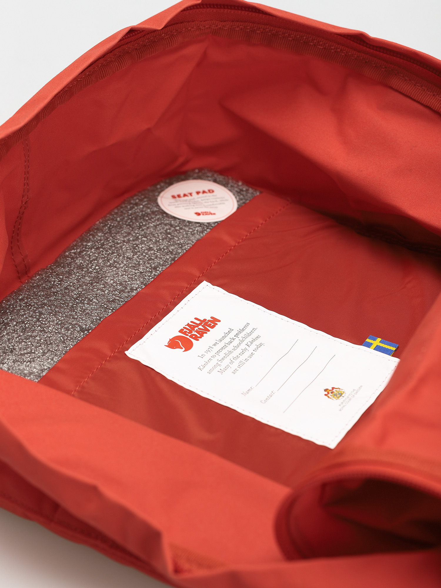Fjallraven Kanken Backpack (rowan red)