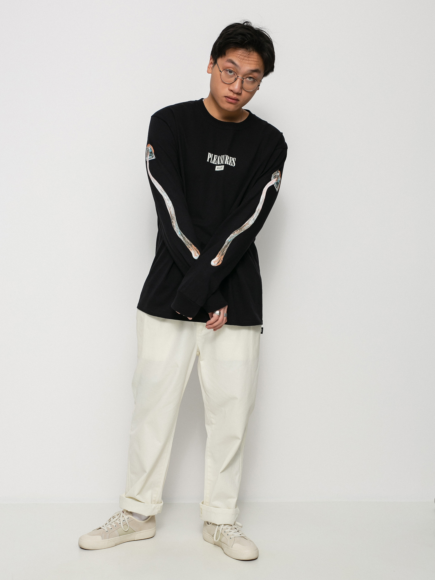 HUF X Pleasures Spore Longsleeve (black)