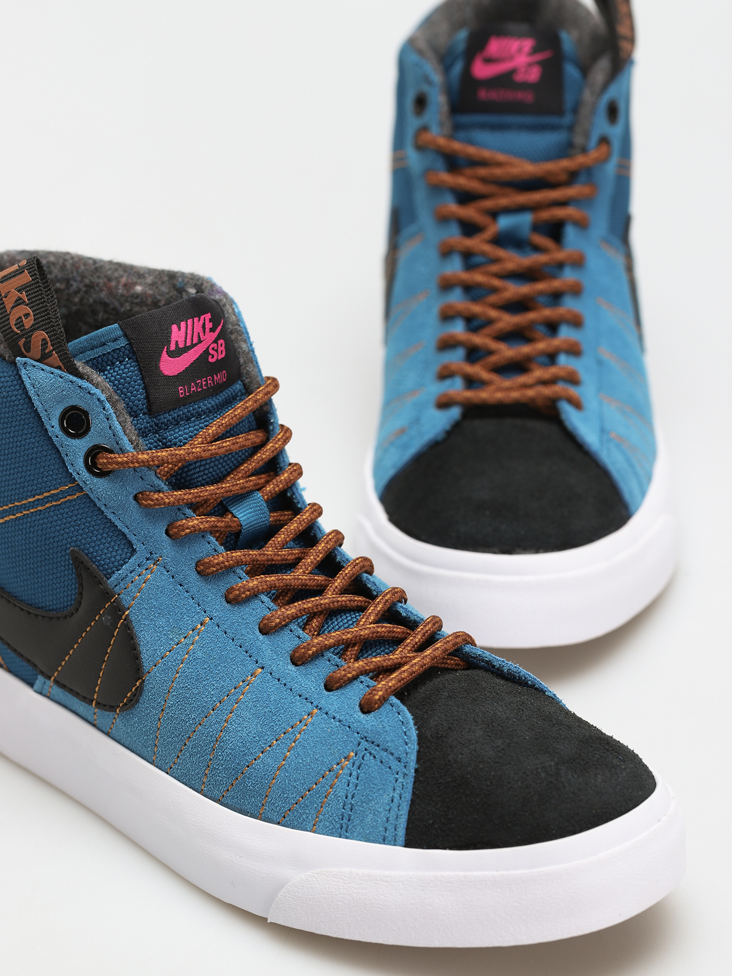 Nike SB Zoom Blazer Mid Premium Shoes (marina/black pecan desert ochre)